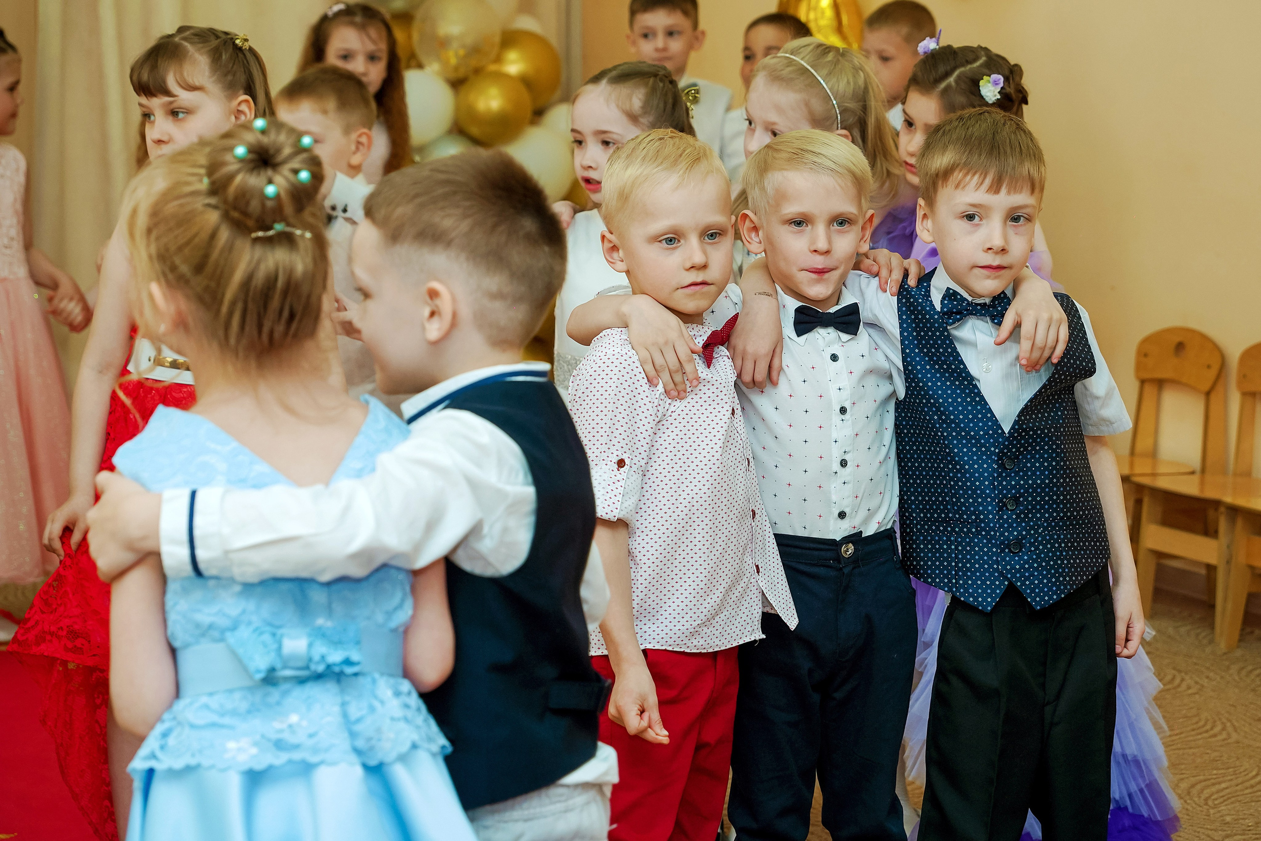 Фотосъемка видеосъёмка фотограф видеооператор новогодних утренников  в. Фотограф, видеооператор Нина Коршунова