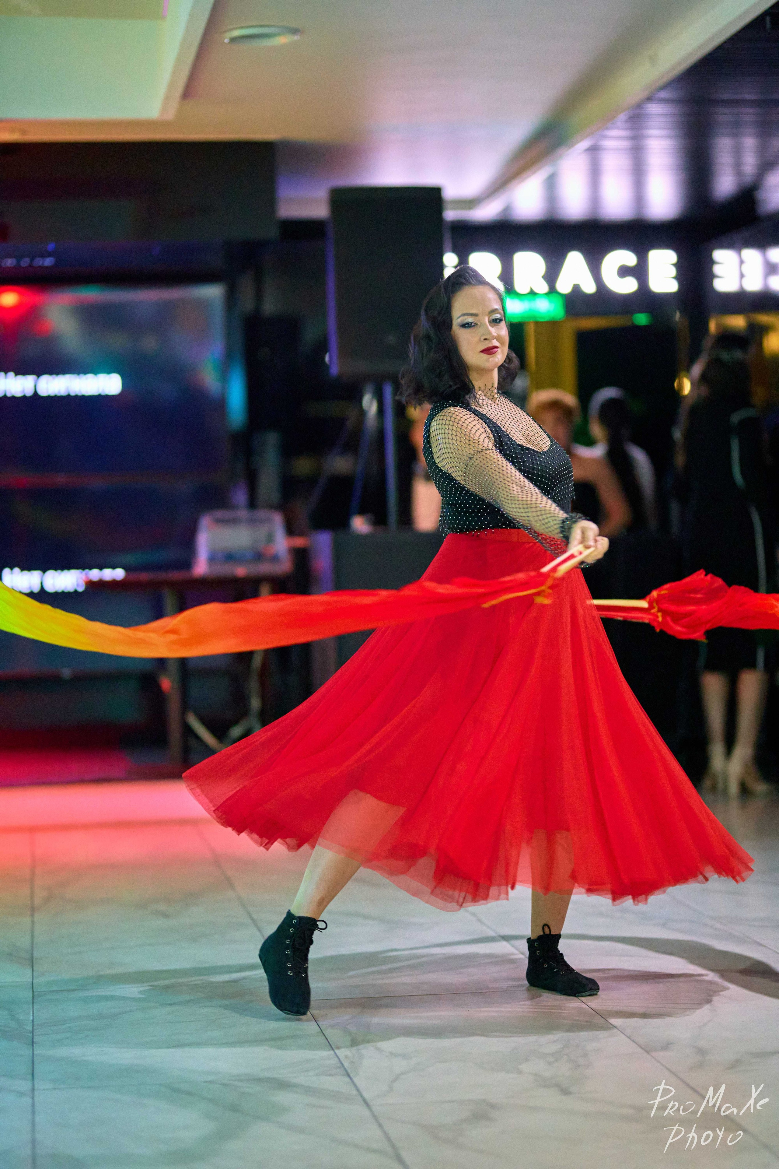 Зал КРАСА МАСС-МЕДИА ЧУВАШИИ. Владимир Суздалов (ProMaXe) — Портретный фотограф, тематические фотосессии в Чебоксарах