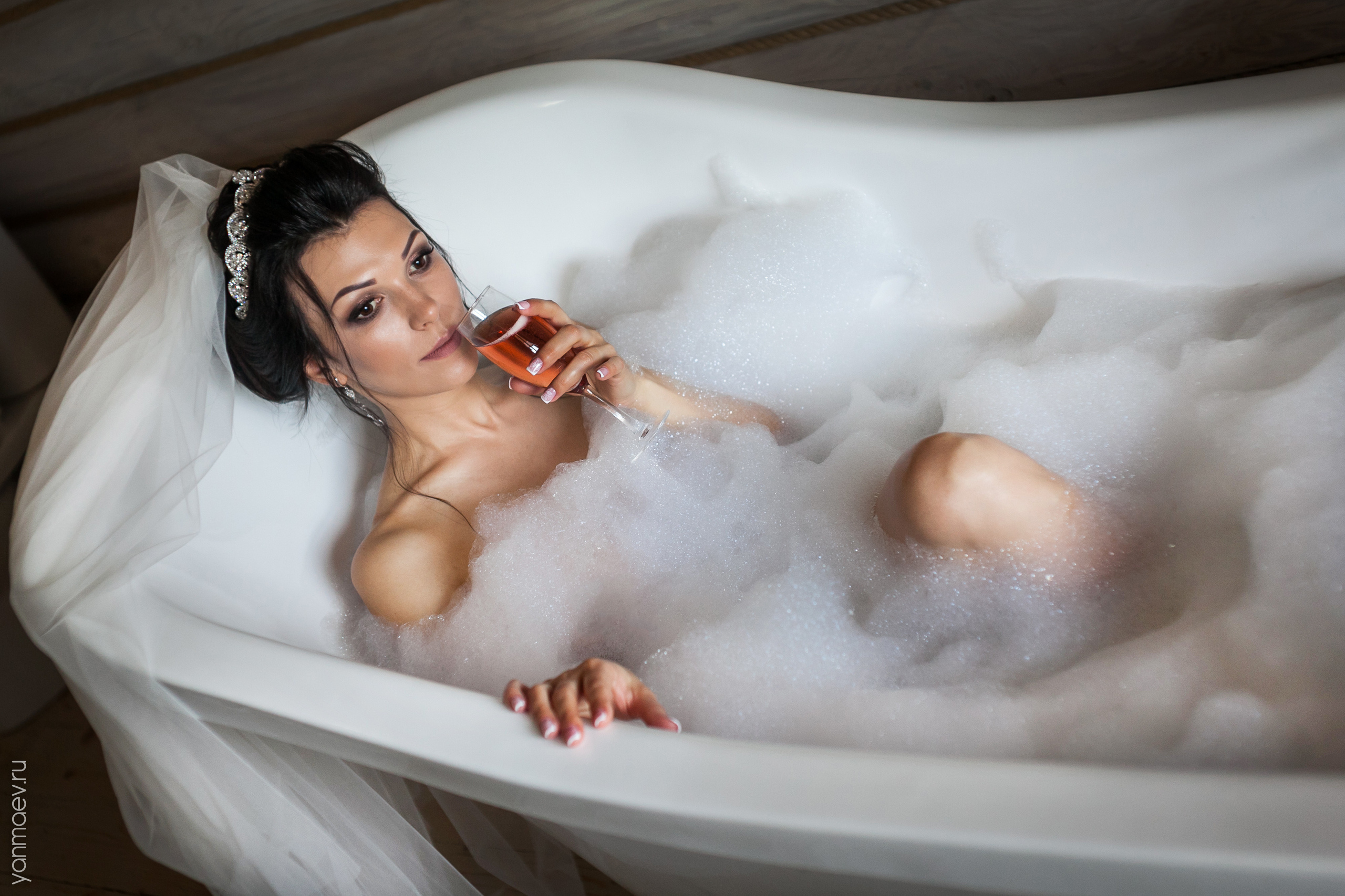 Свадебное портфолио фотографа. Свадебная, репортажная и бизнес съёмка в Ростове-на-Дону