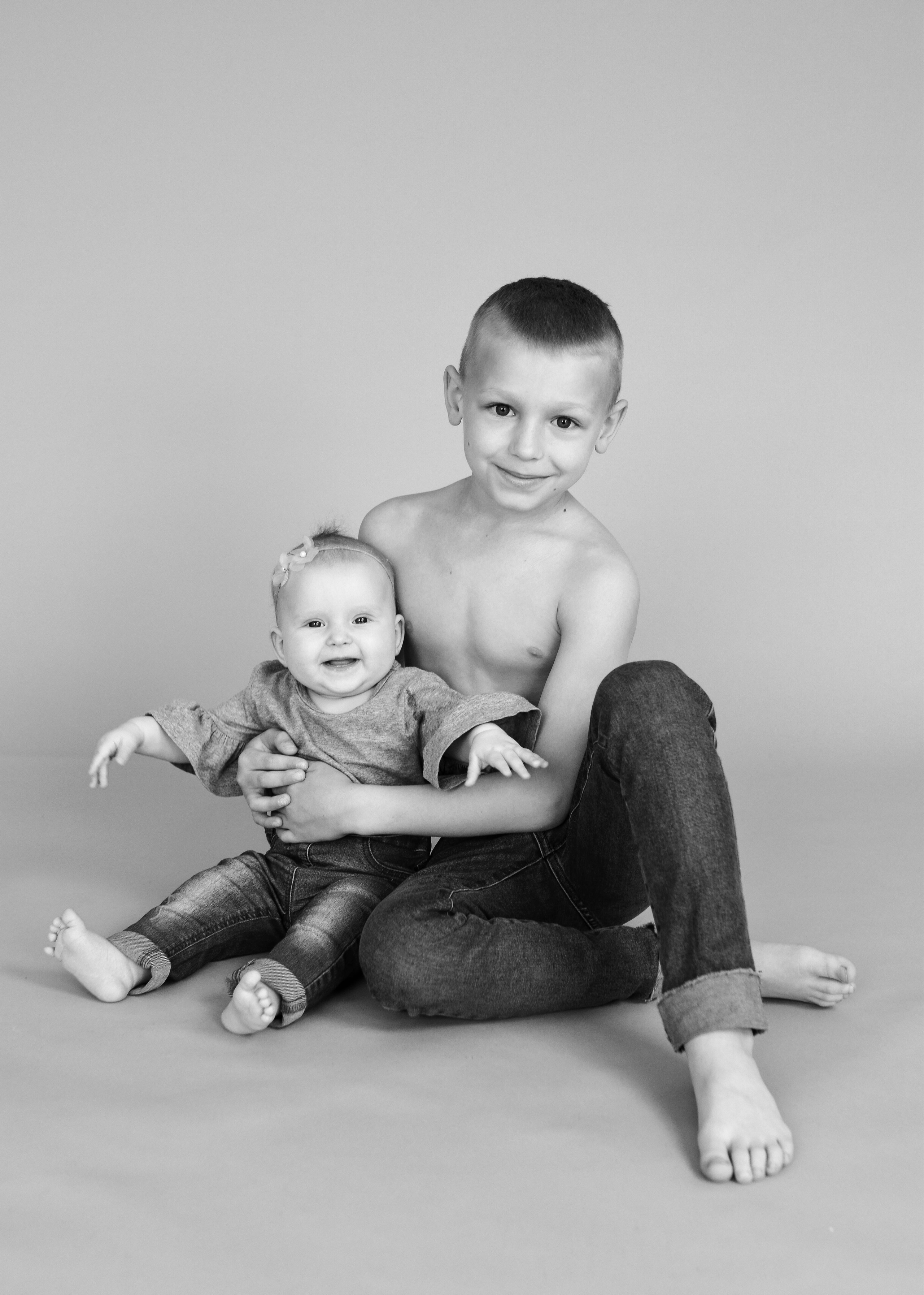 СЕМЕЙНЫЙ ПОРТРЕТ В СТУДИИ. Фотограф в Ялте Инна Найден. Детский и семейный фотограф