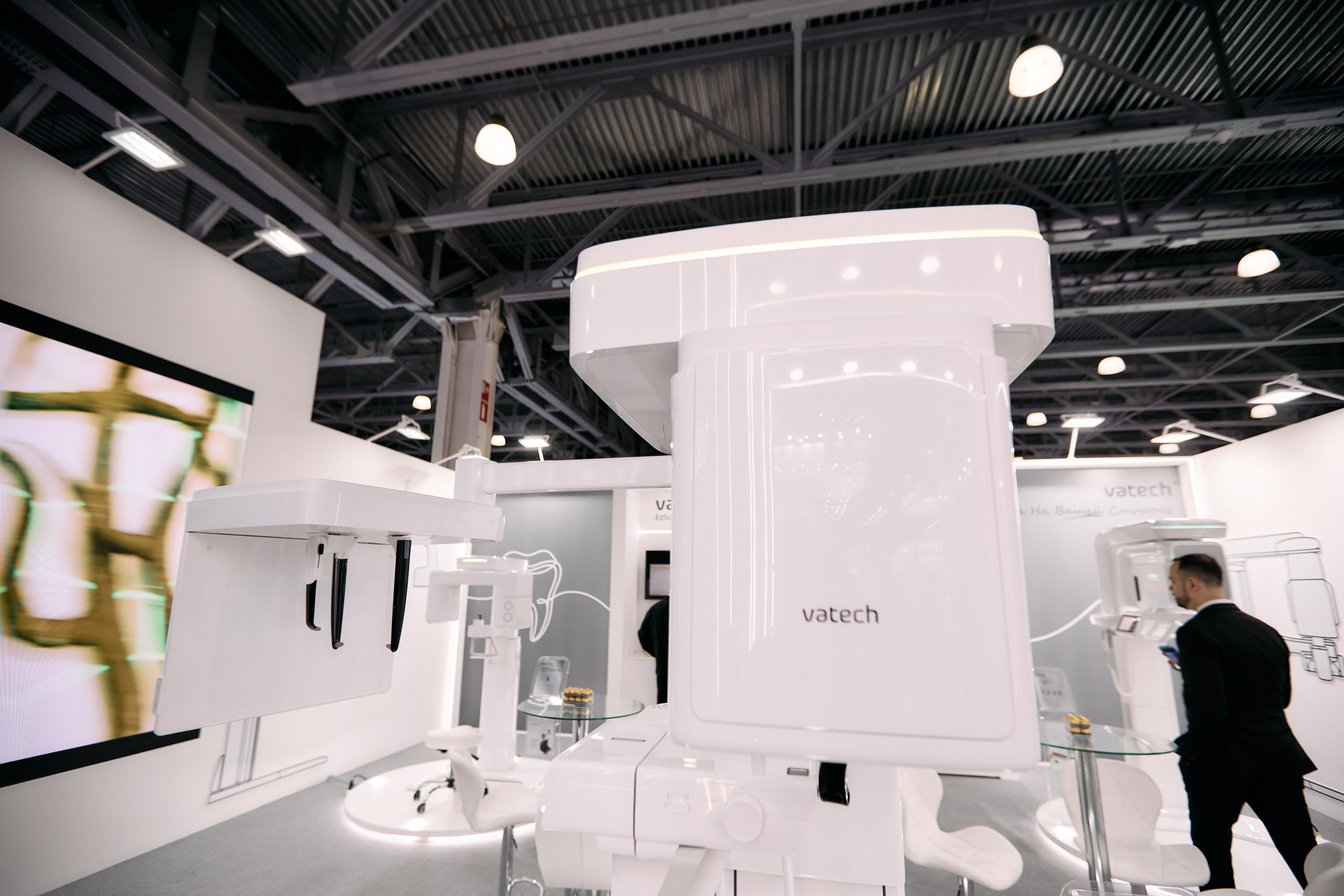 Дентал Салон 2026: Vatech. Свадебный и репортажный фотограф Дмитрий Кононенко