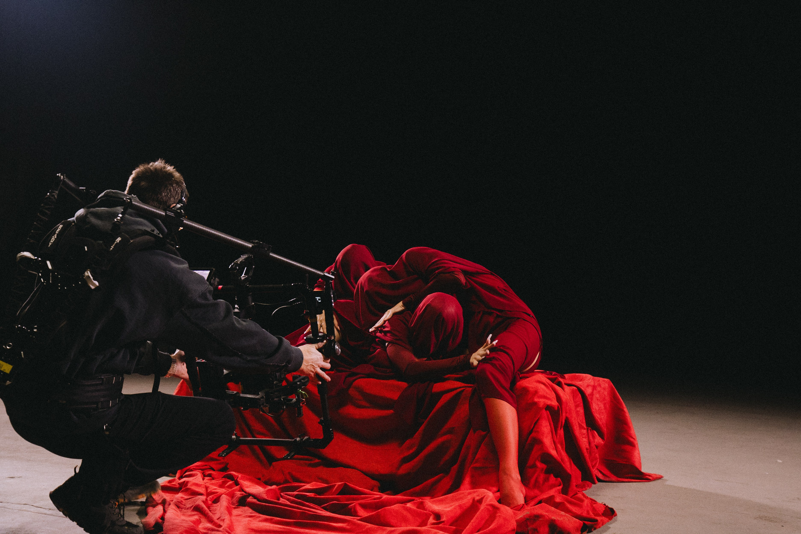 Бэкстеджи. Фотограф Егор Огородов