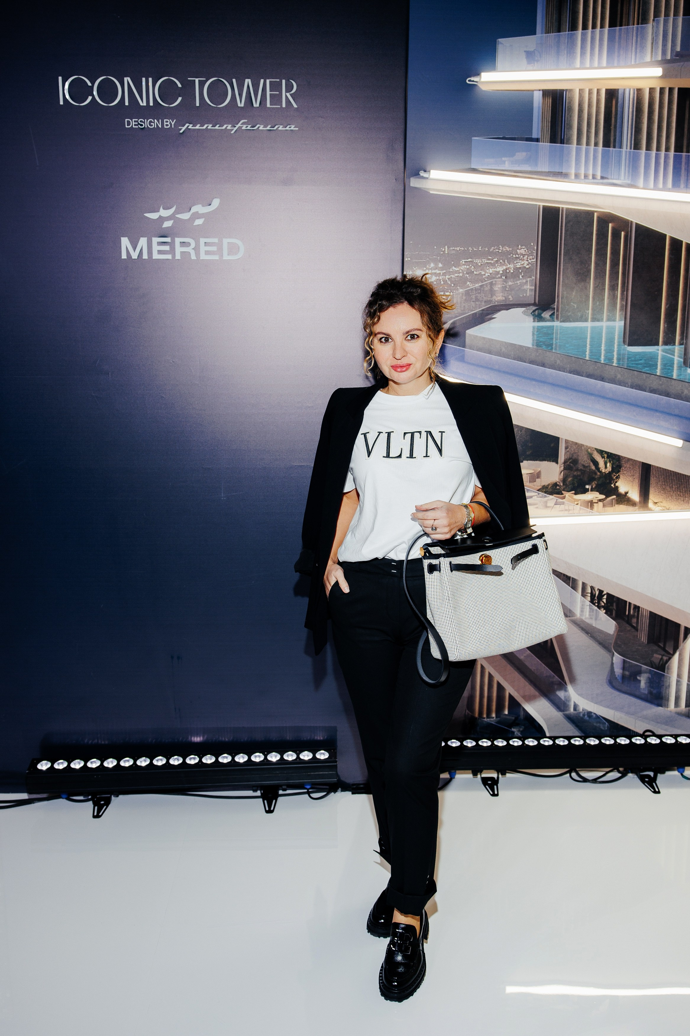 ICONIC TOWER. Фотограф в Москве Алексей Виноградов