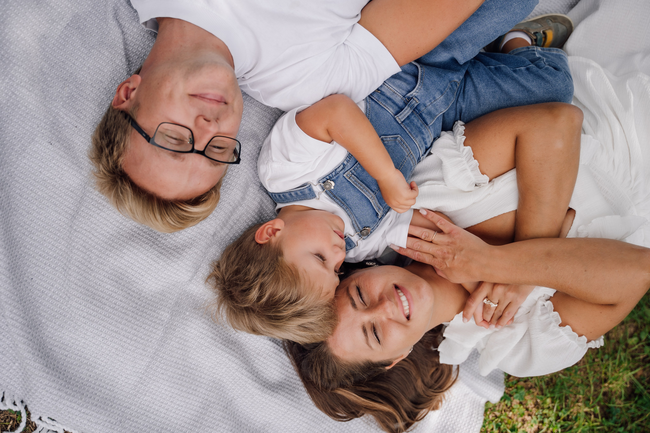 Lohrberg Family Moments. Anastasiia Vainer — Wedding and portrait photographer in Germany and across Europe