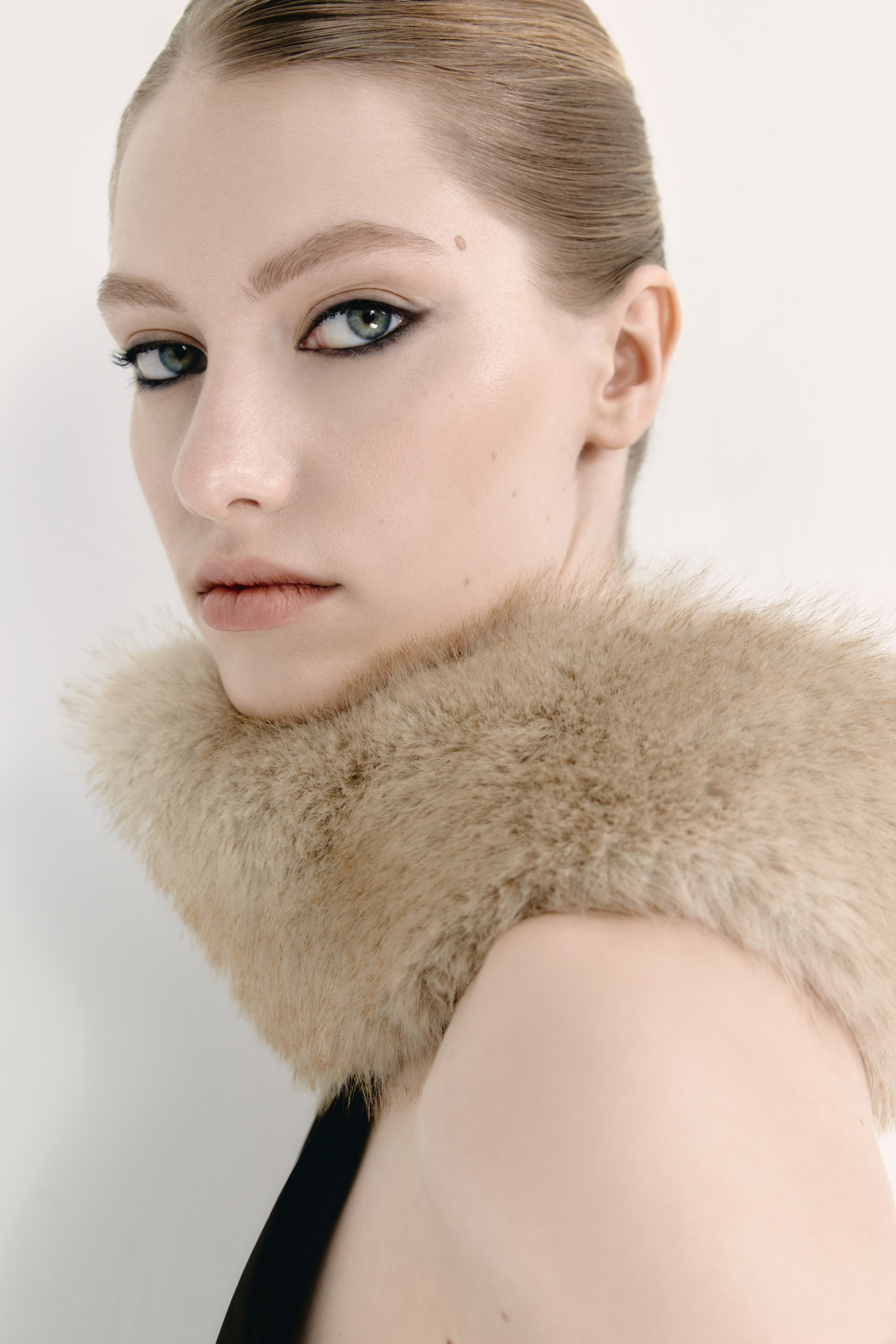 SHEBERG AGENCY. Главная