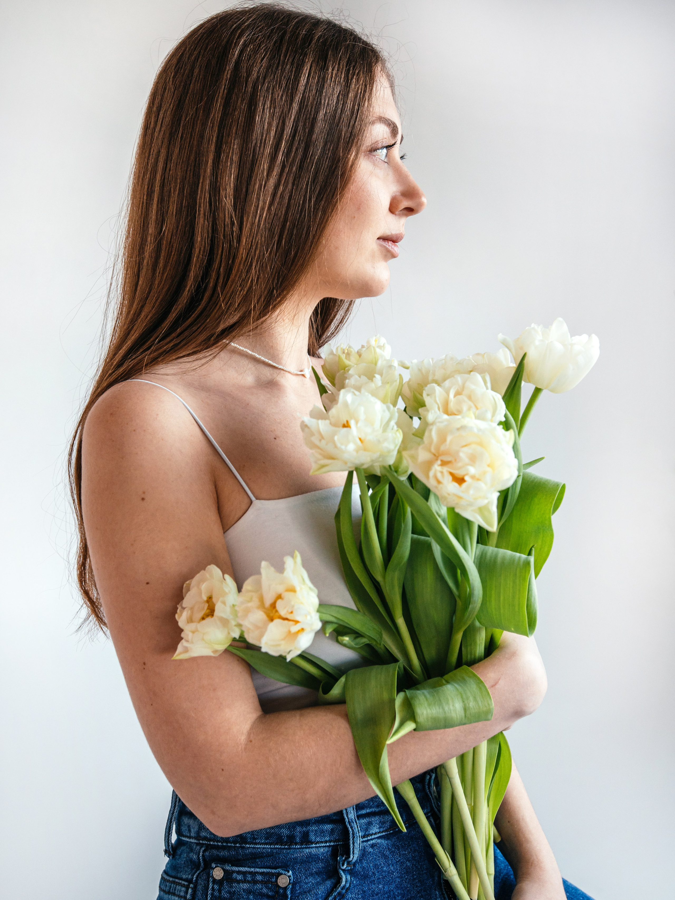 Алена в тюльпанах. Семейный и детский фотограф в  г. Екатеринбурге Холодова Юлия