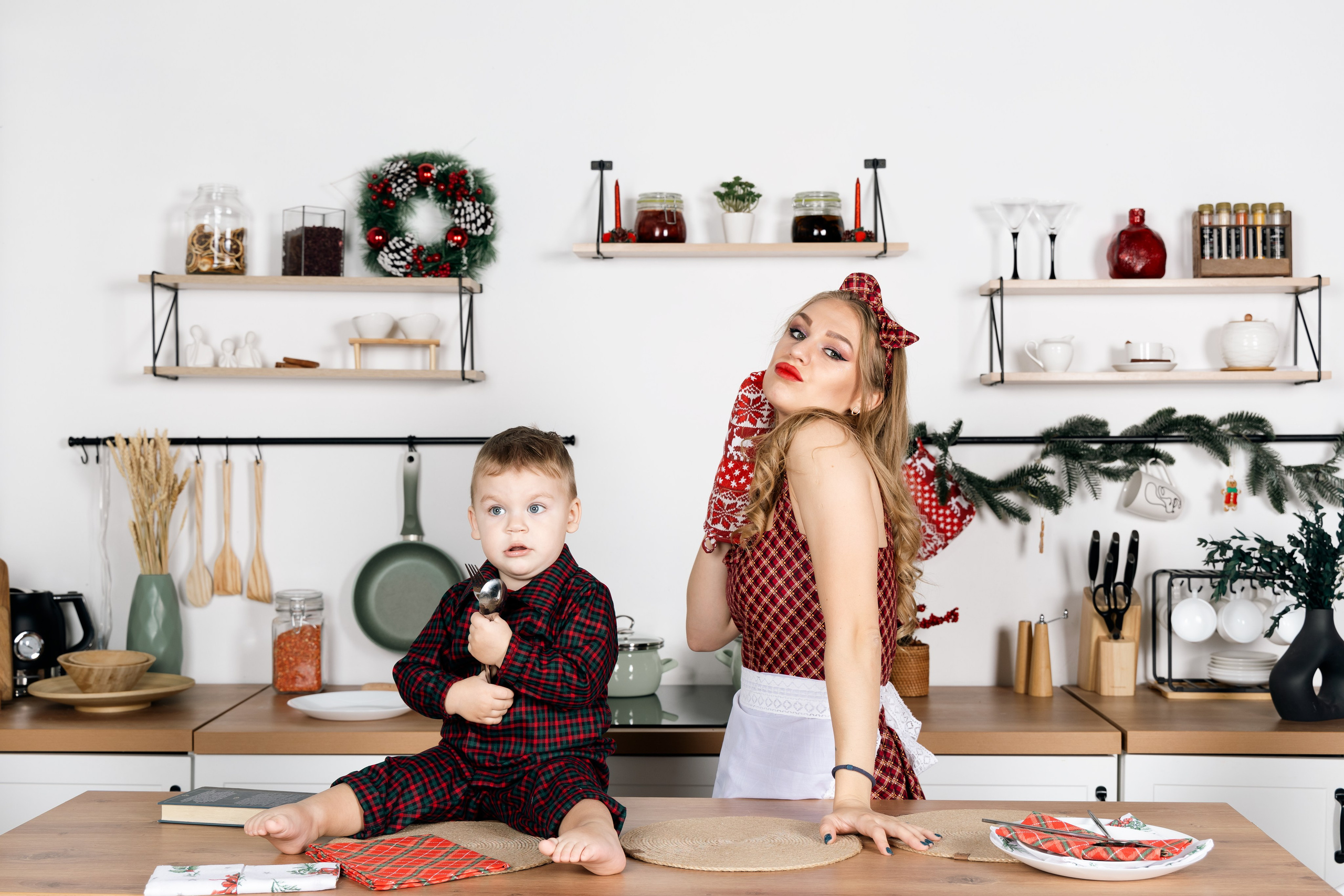 Студия. Photomantis