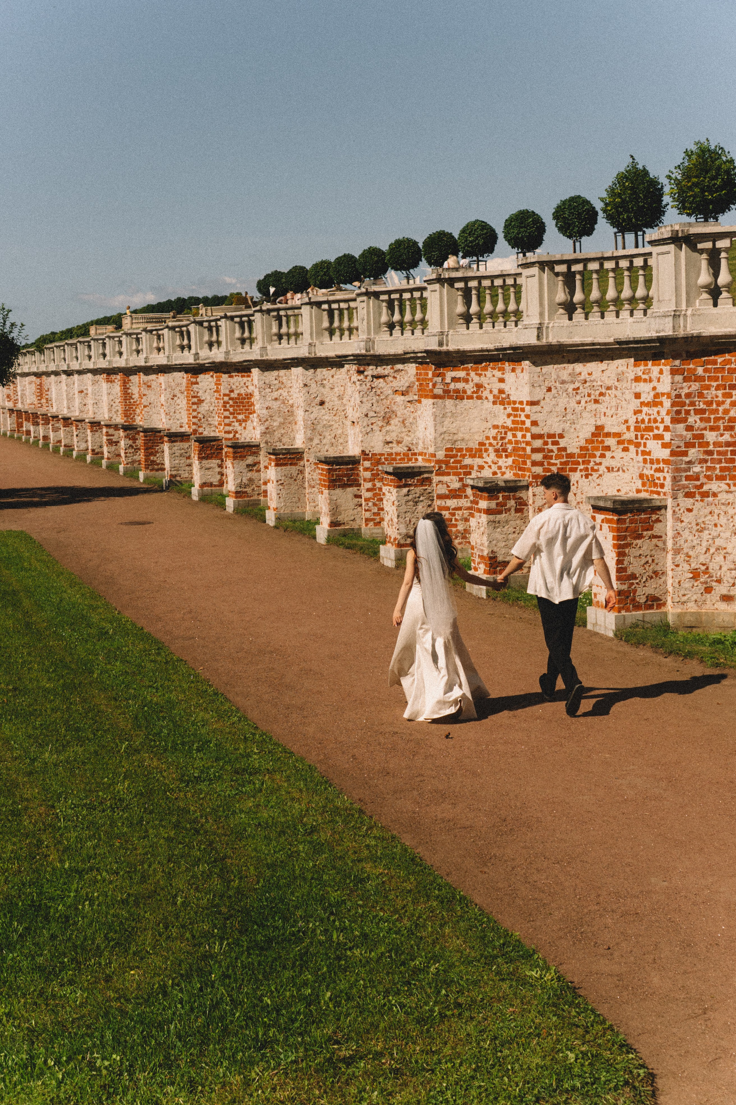 СВАДЕБНАЯ СЬЕМКА В ПЕТЕРГОФЕ И СЬЕМКА РЕПОРТАЖА В ЗАГСЕ ПЕТЕРГОФА. Профессиональный фотограф, Санкт-Петербург — Виктория Богомолова