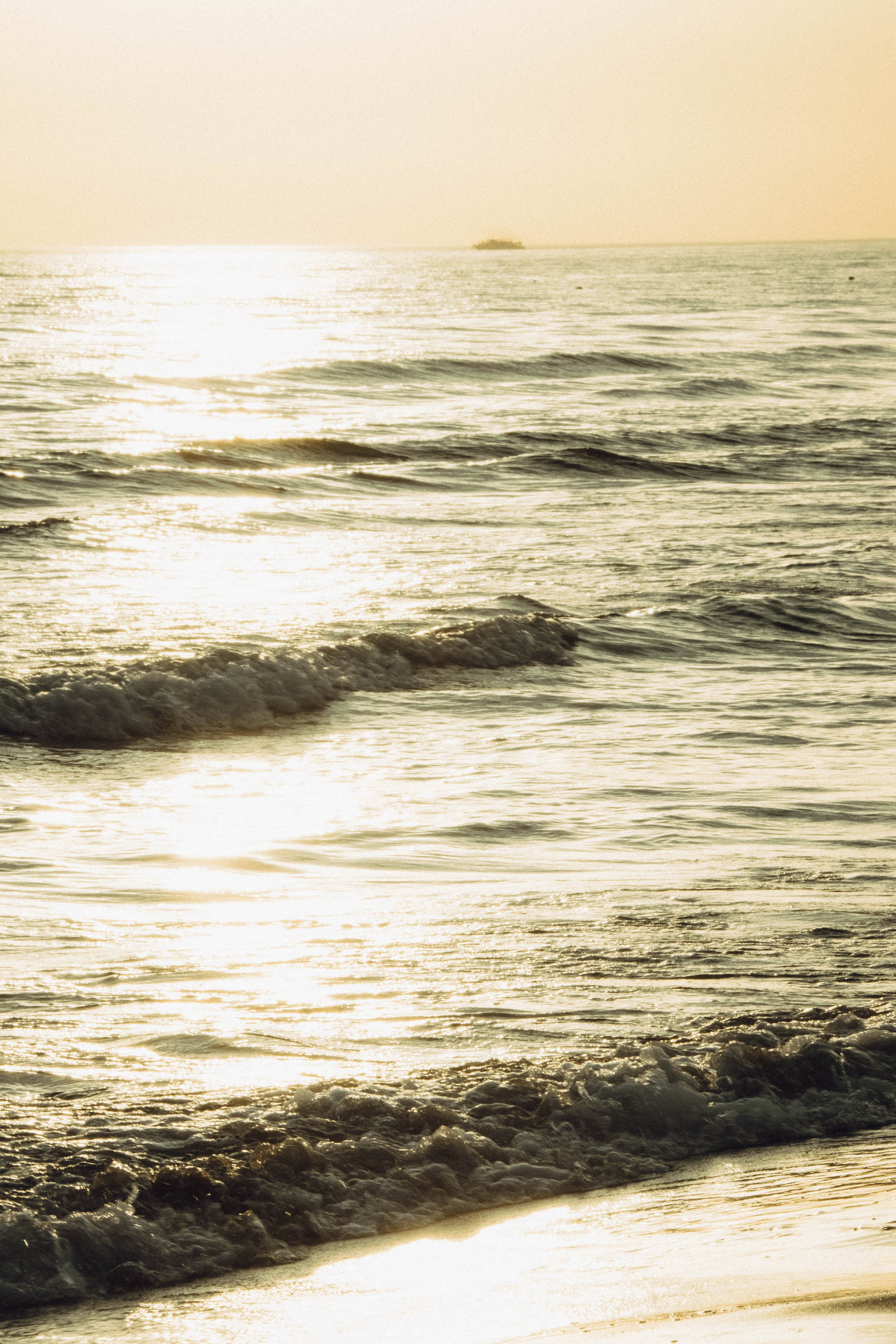 Июльский вечер на берегу черного моря. Профессиональный фотограф, Санкт-Петербург — Виктория Богомолова