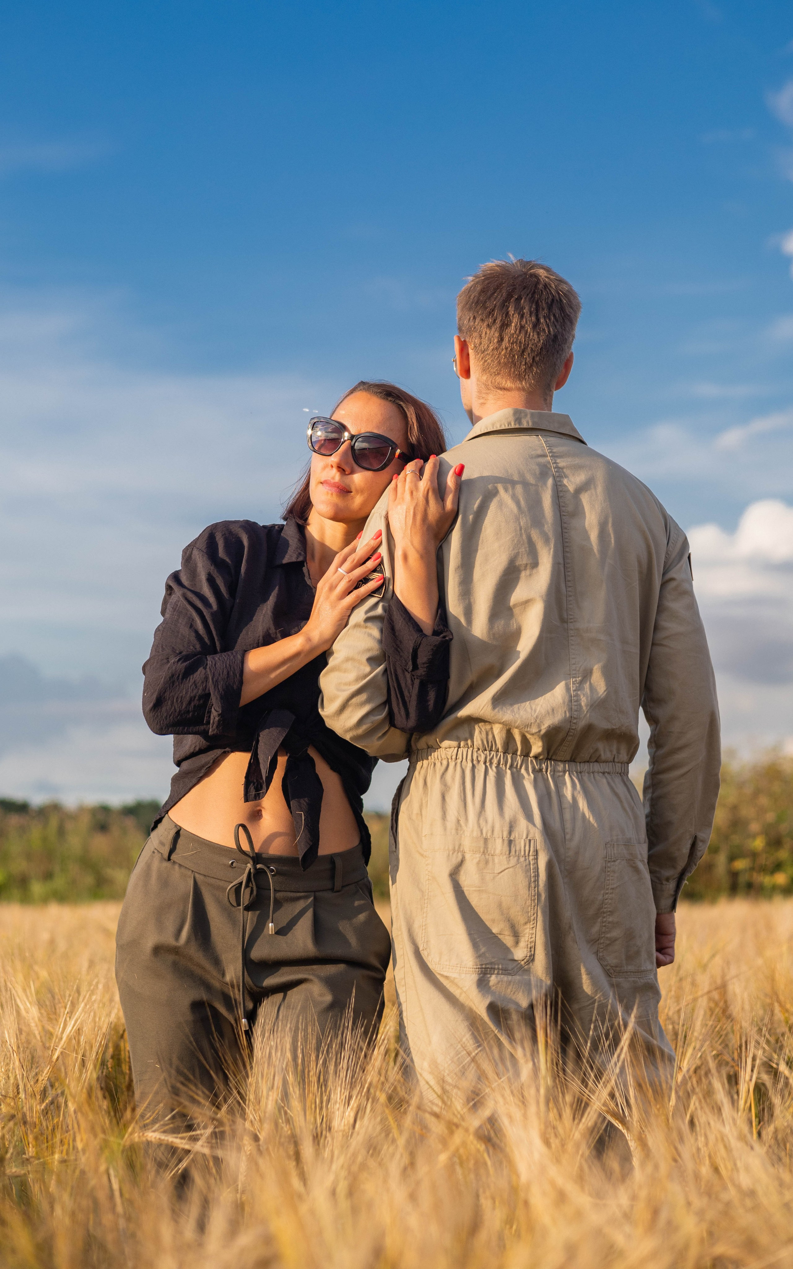 LOVE STORY. Фотосессия на аэродроме с самолетом. Портретный фотограф Панферова Регина г. Санкт-Петербург, г. Казань