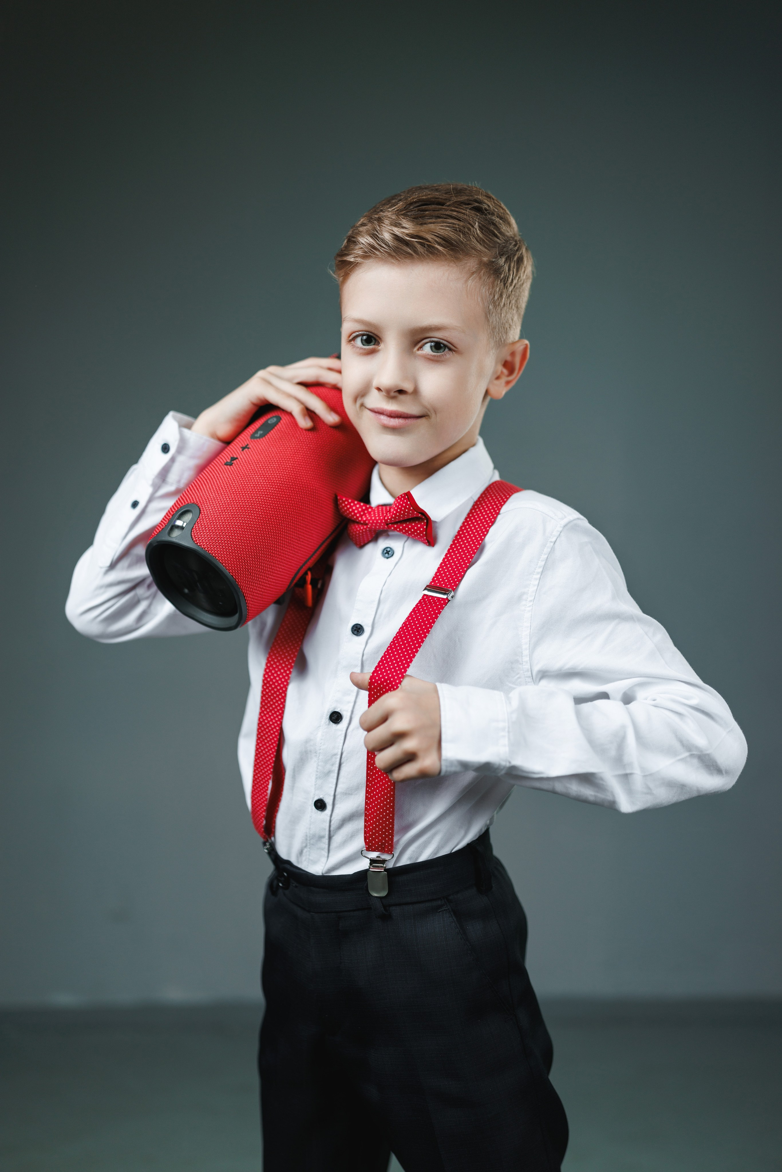 Студийная съемка 4 кл. Фотограф Олег Сотник