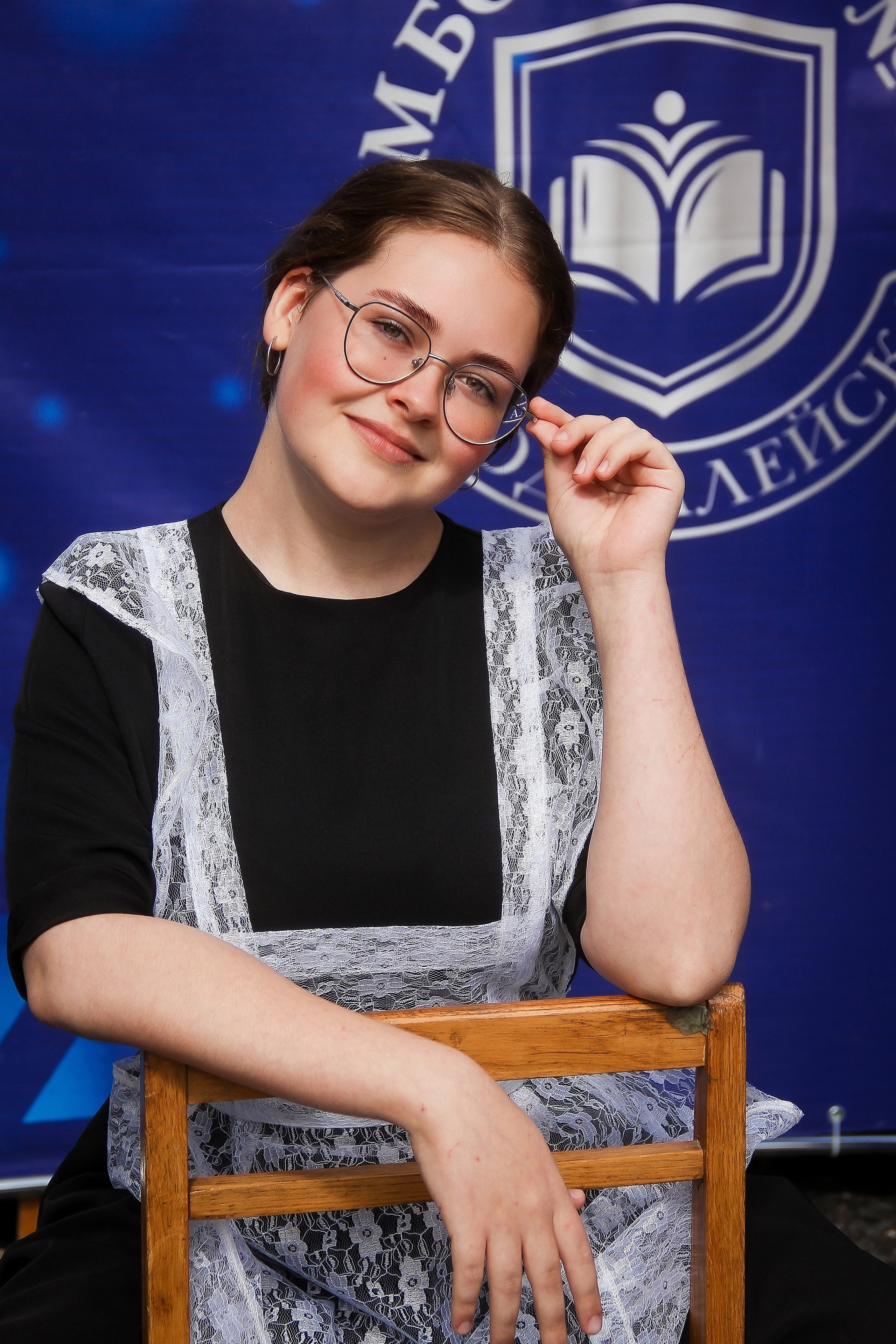 9-11 классы СЪЁМКИ ВЫПУСКНЫХ И ПОСЛЕДНИХ ЗВОНКОВ. Выпускные альбомы для школ и Детских садов в Барнауле /Выпускные/Свадебные/Детские/Семейные и др. виды съёмок /Фотограф Вера Валейко