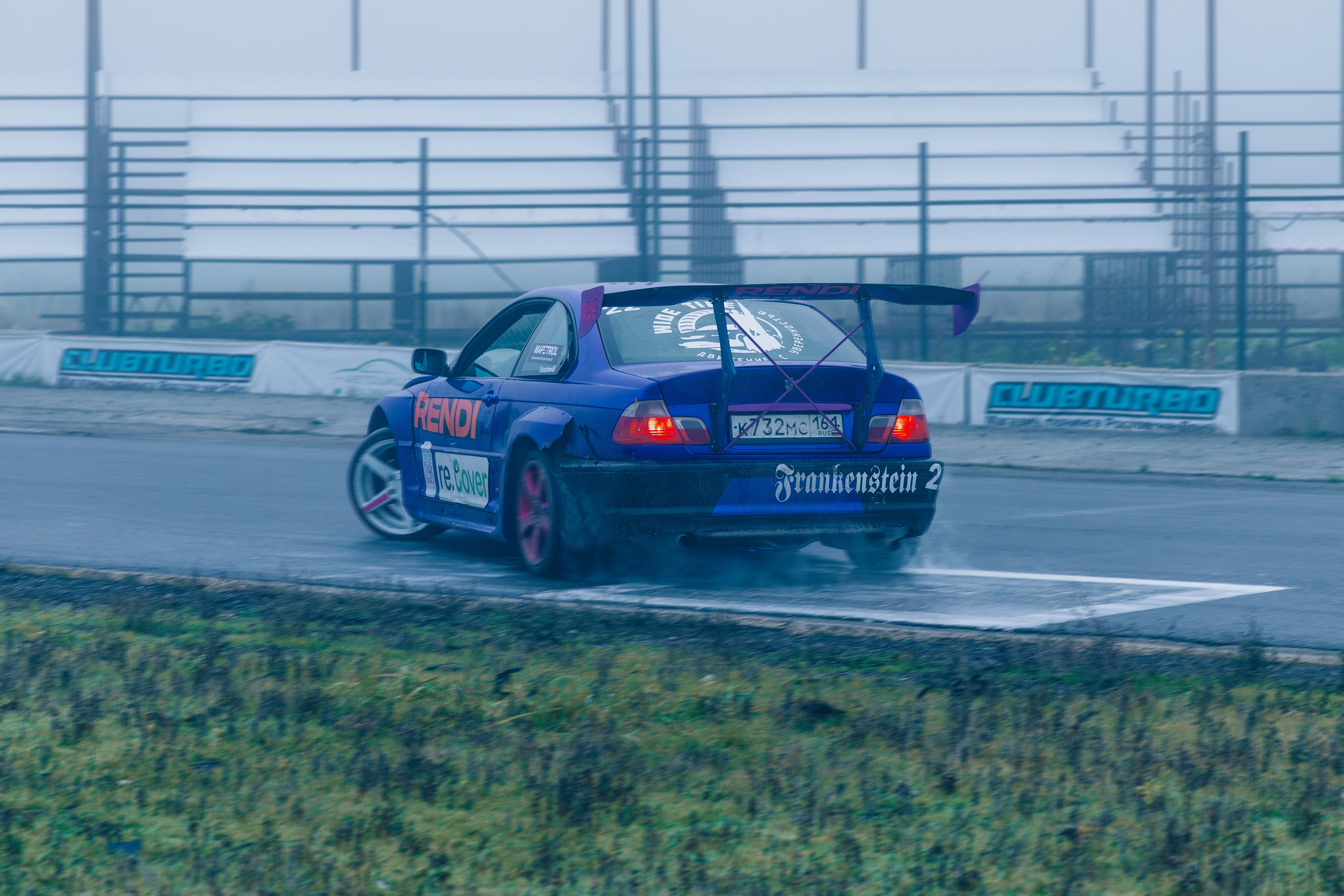 Фотосъёмка профессионального зимнего дрифта в Ростове-на-Дону. Портретный фотограф в Ростове-на-Дону Антон Казарин