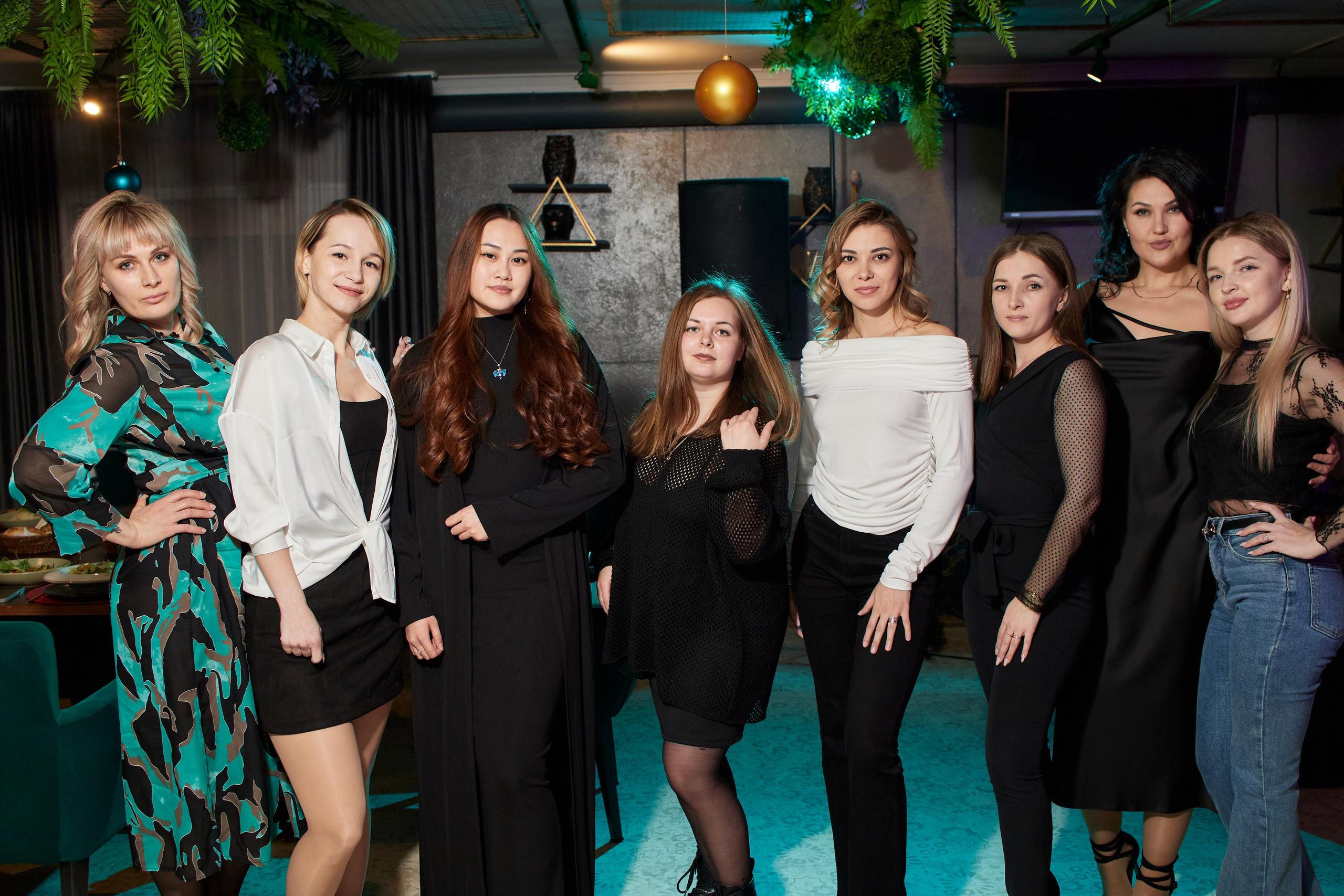 MAXIM & DAMIR | FOREST BAR | 8 МАРТА!. Главная