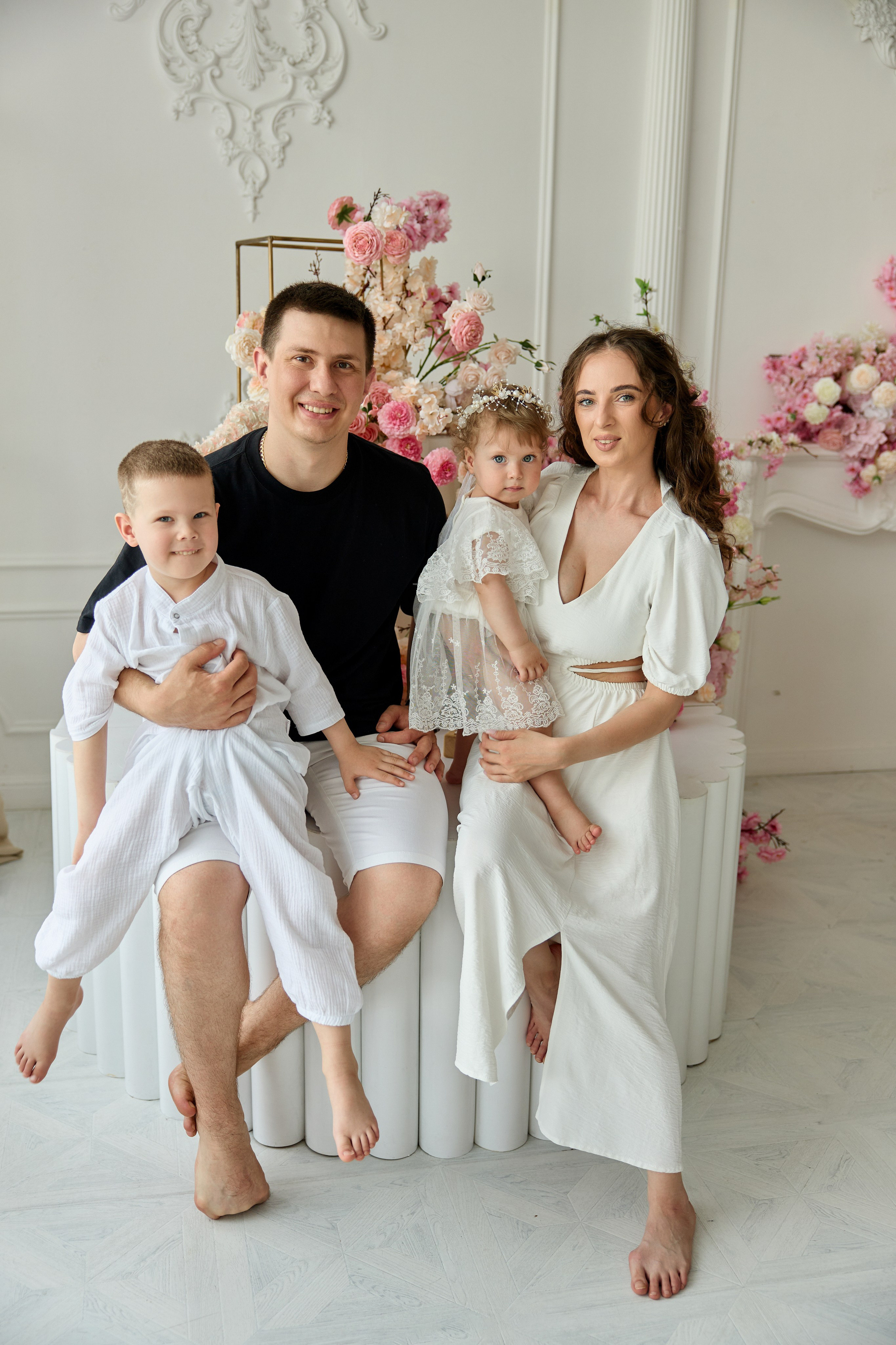 Евочка и родители 1 годик. Kharchenkotatianaweddingphoto