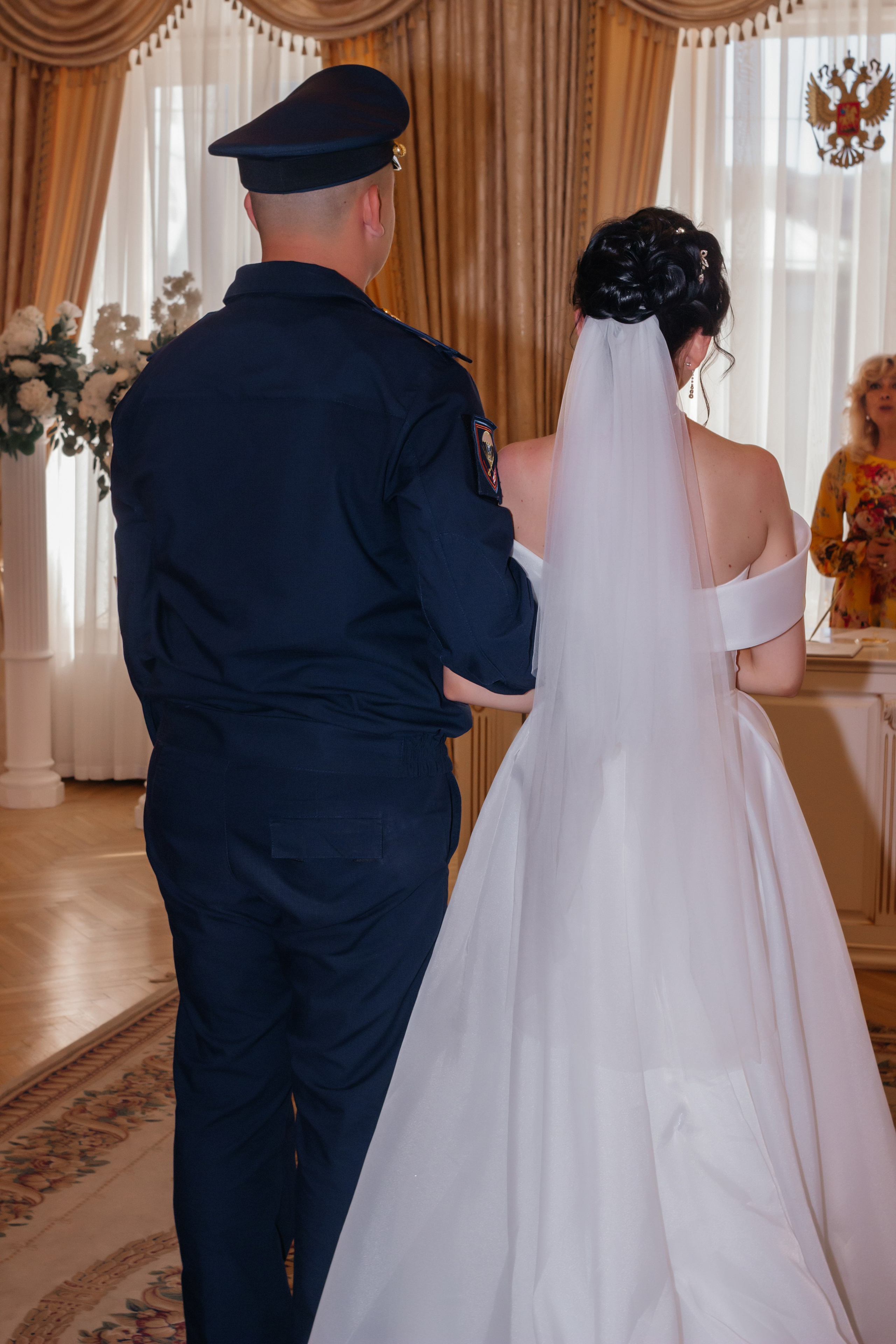 Свадебная съемка Лены и Никиты на Стрелке и в Ресторане Парус на Гребном канале. Свадебный фотограф и фотограф Love-Store в Нижнем Новгороде Анастасия