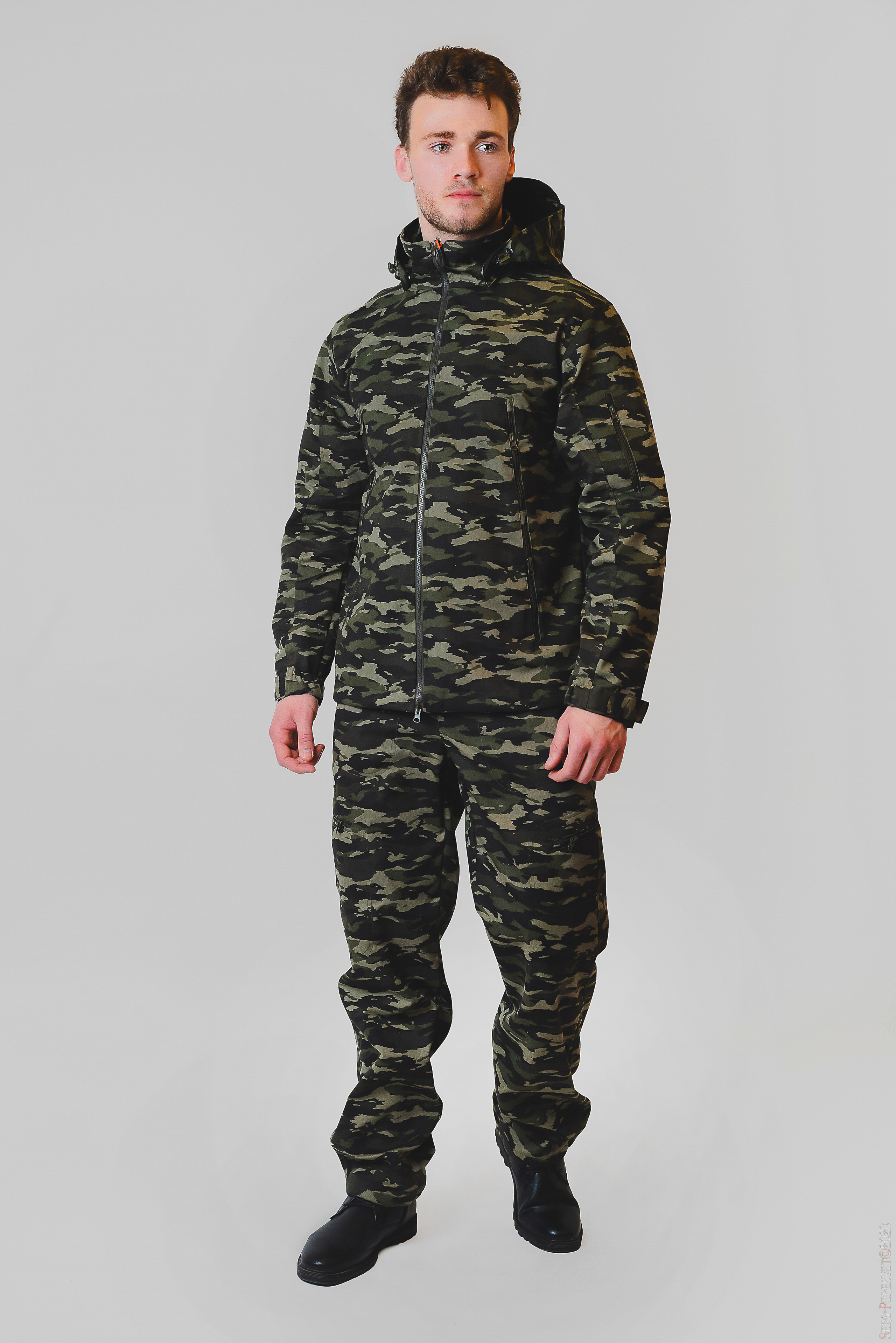 Каталожная съемка в Москве – модельная фотосъемка одежды, обуви. Ваш фотограф на праздник в Москве, Раменском, Жуковском, Люберцах