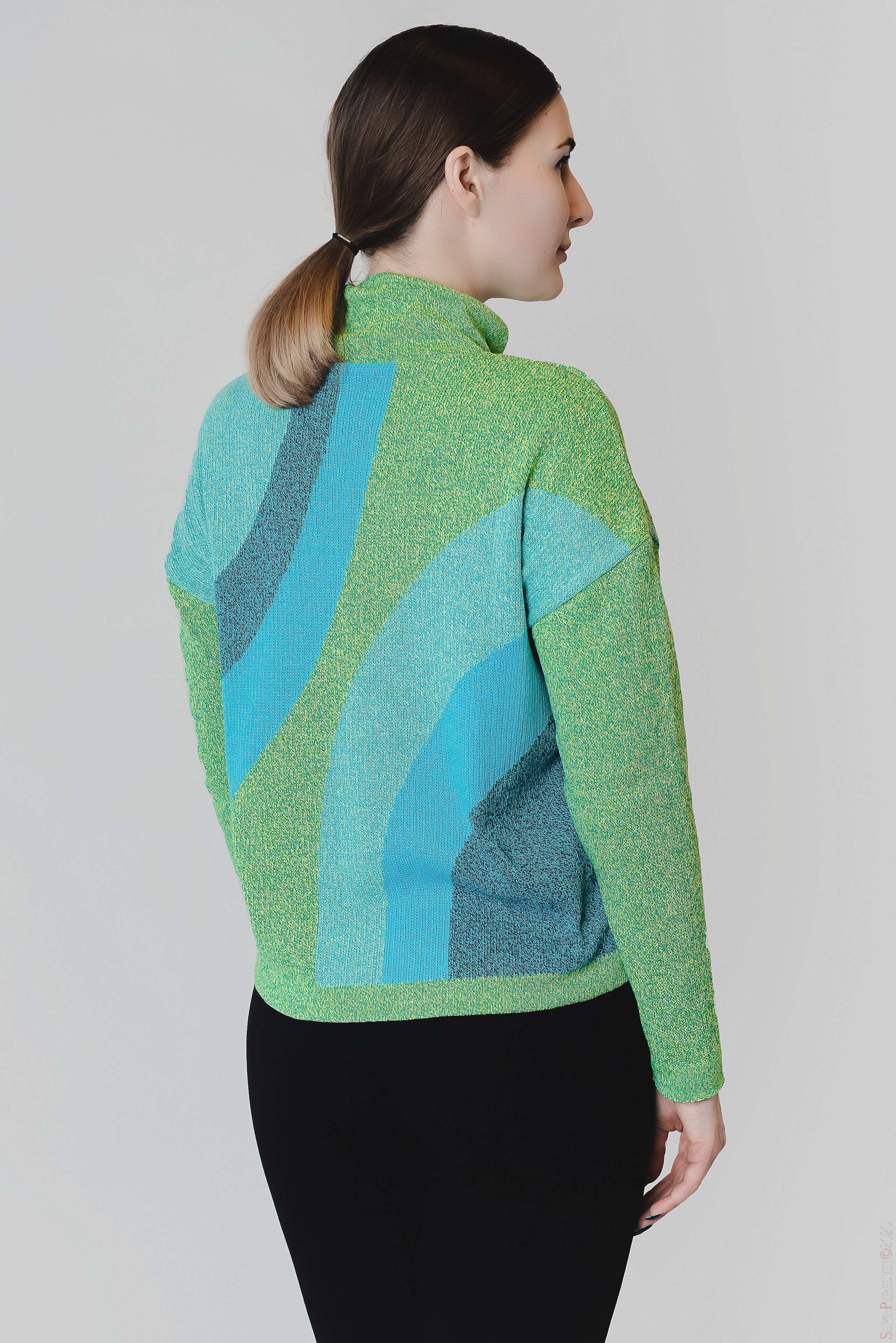 Каталожная съемка в Москве – модельная фотосъемка одежды, обуви. Ваш фотограф на праздник в Москве, Раменском, Жуковском, Люберцах