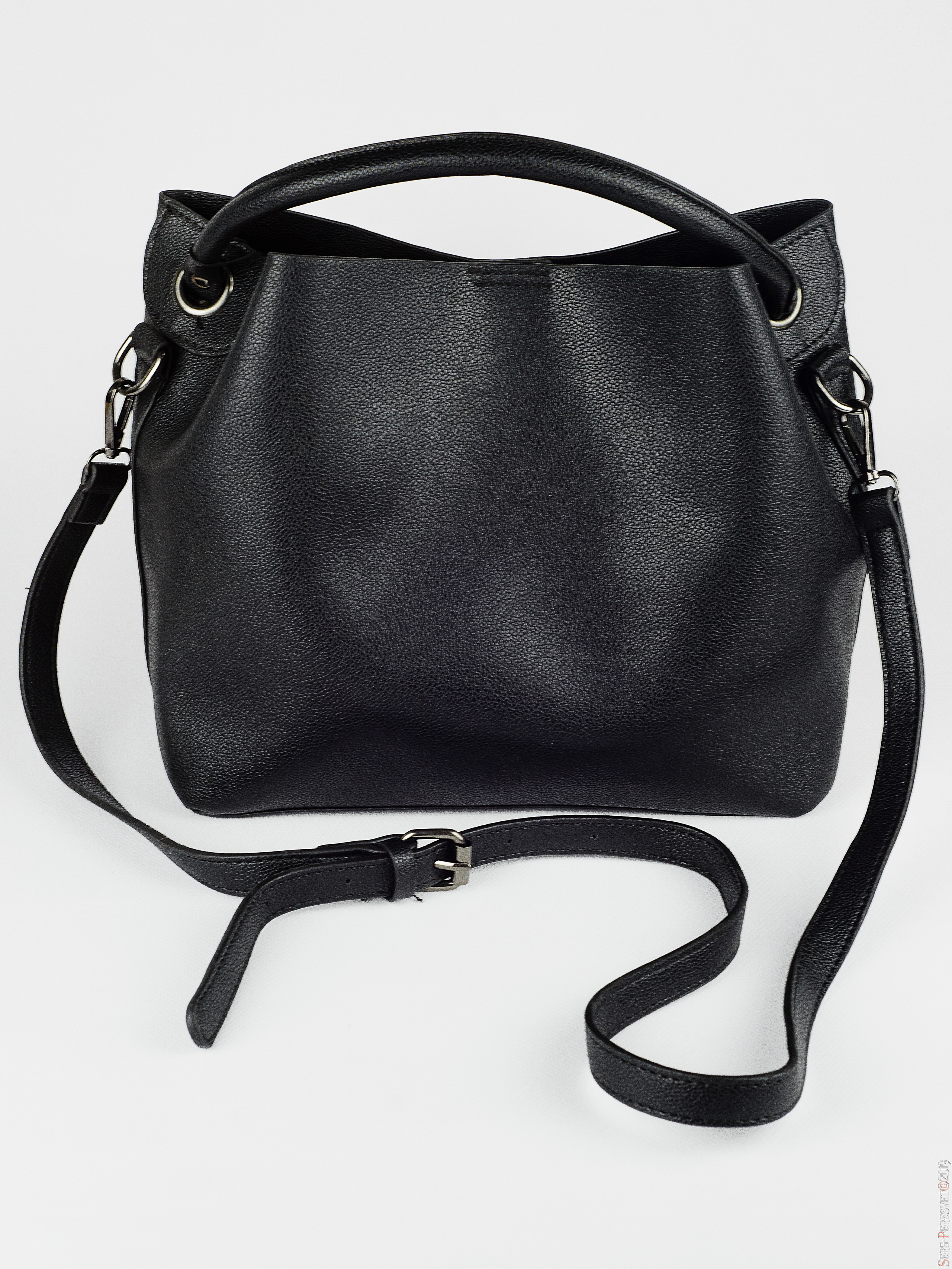 Каталожная предметная фотосъемка в Москве - одежда, обувь, мебель. Ваш фотограф на праздник в Москве, Раменском, Жуковском, Люберцах