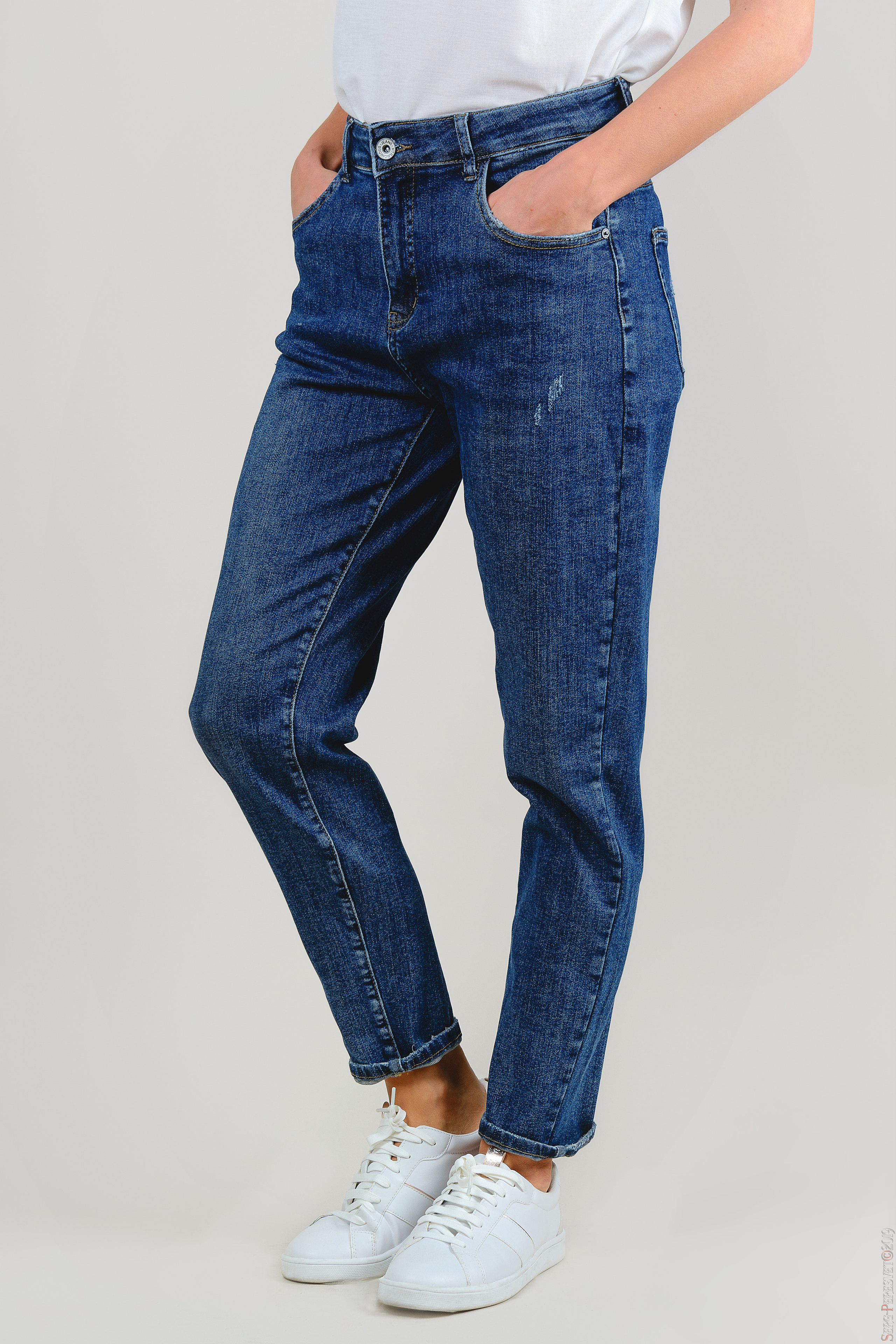 Каталожная съемка в Москве – модельная фотосъемка одежды, обуви. Ваш фотограф на праздник в Москве, Раменском, Жуковском, Люберцах