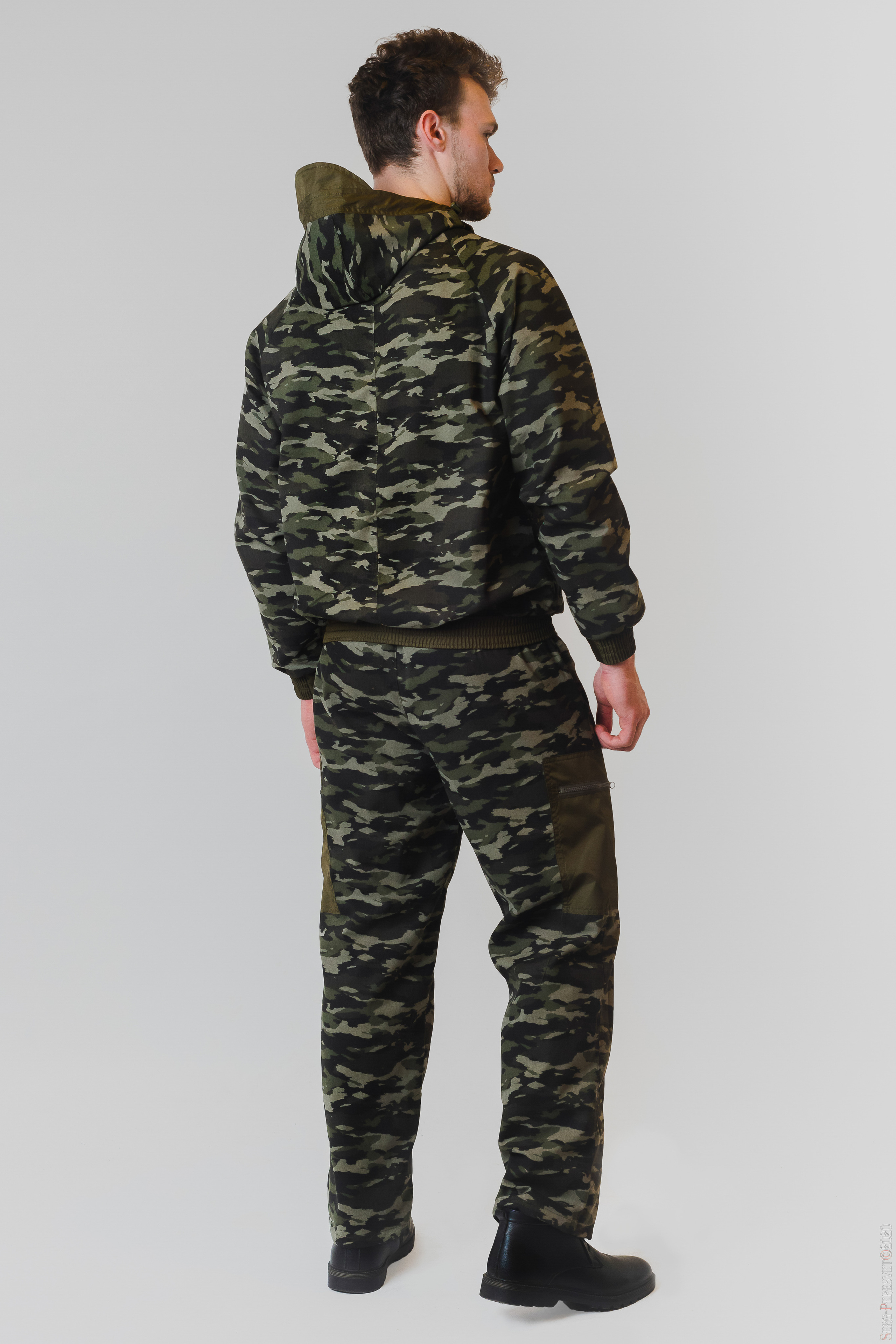 Каталожная съемка в Москве – модельная фотосъемка одежды, обуви. Ваш фотограф на праздник в Москве, Раменском, Жуковском, Люберцах