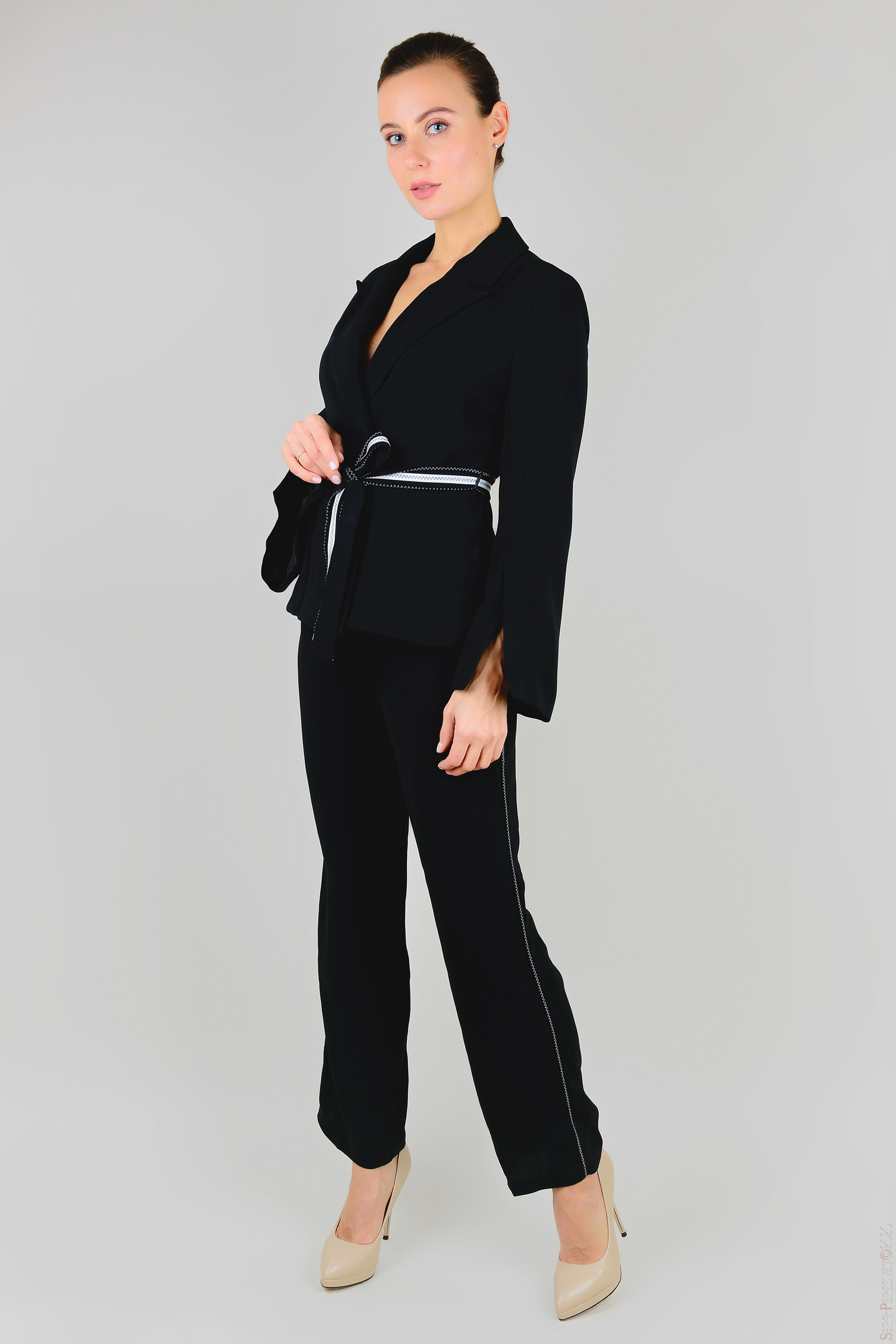 Каталожная съемка в Москве – модельная фотосъемка одежды, обуви. Ваш фотограф на праздник в Москве, Раменском, Жуковском, Люберцах