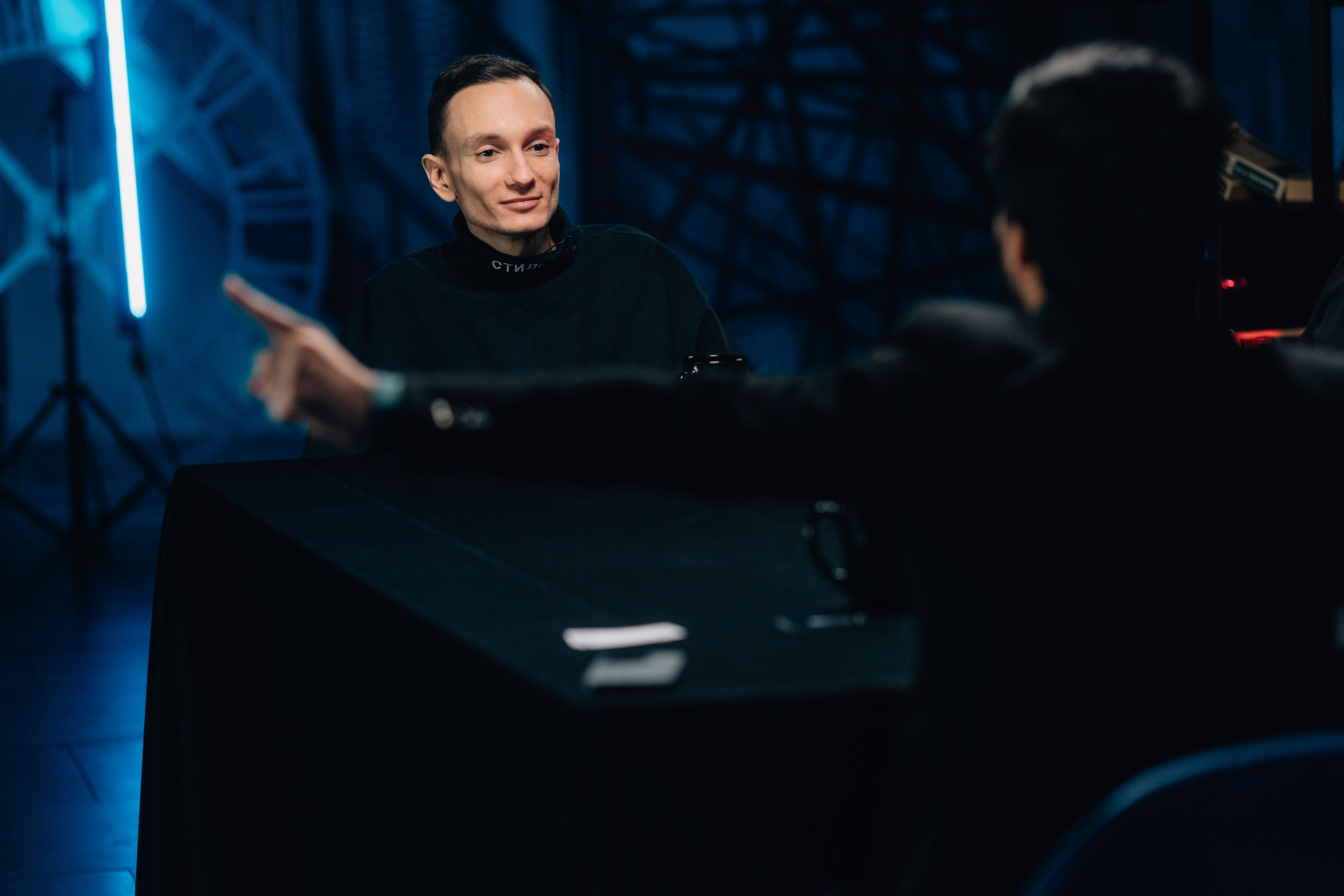 Back stage с ютуб шоу. Свадебный фотограф в Москве Арчылан Николаев