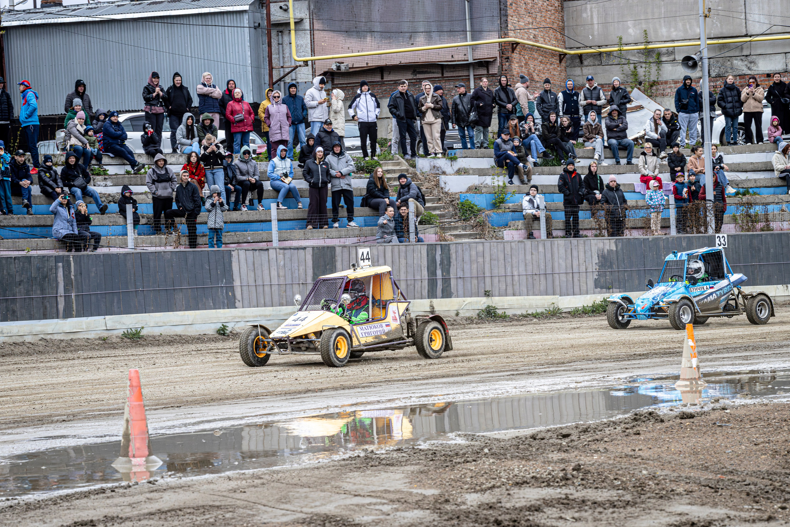 Автогонки на гаревой дорожке. Bertran Ordo