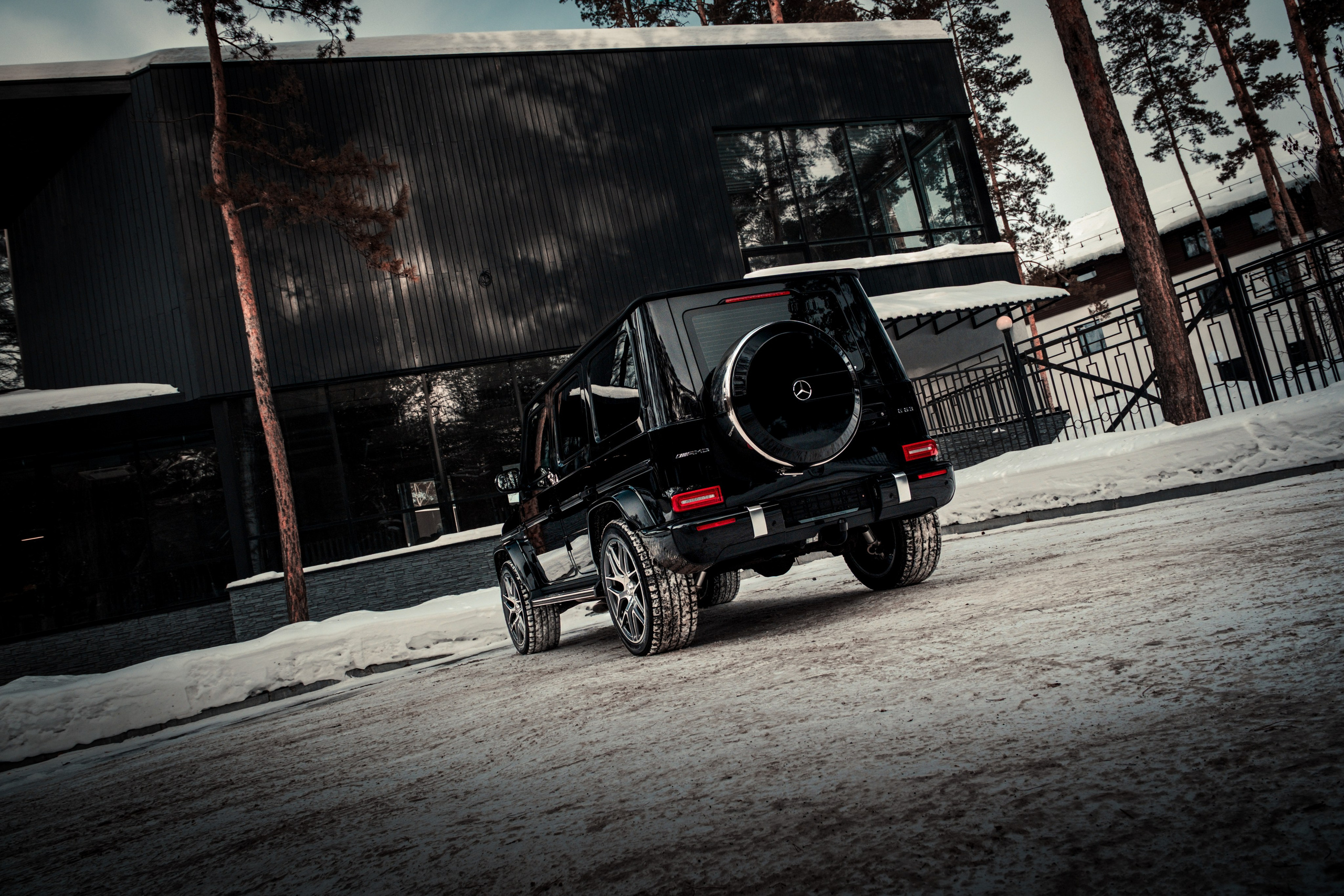 Автомобильная фотосъемка Mercedes-Benz G 63 AMG. Работа автомобильного фотографа Чанчина Владимира в&nbsp;Новосибирске. Фотосессия автомобиля на&nbsp;продажу. Фото интерьера и экстерьера 