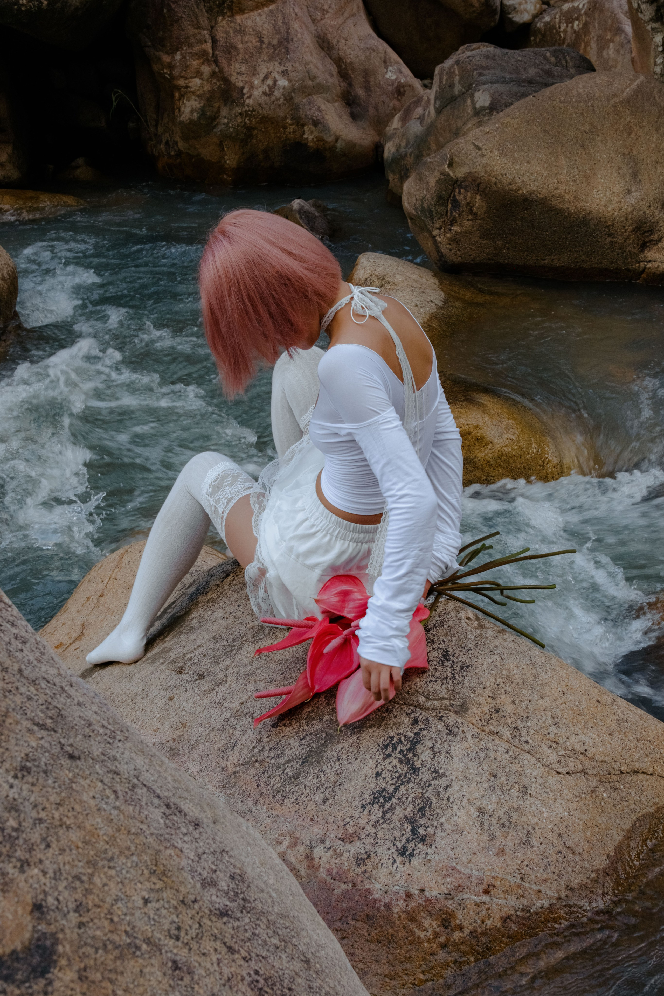 Location "Ba Ho Waterfall". Portrait photographer Nha Trang | Julia Meshanina