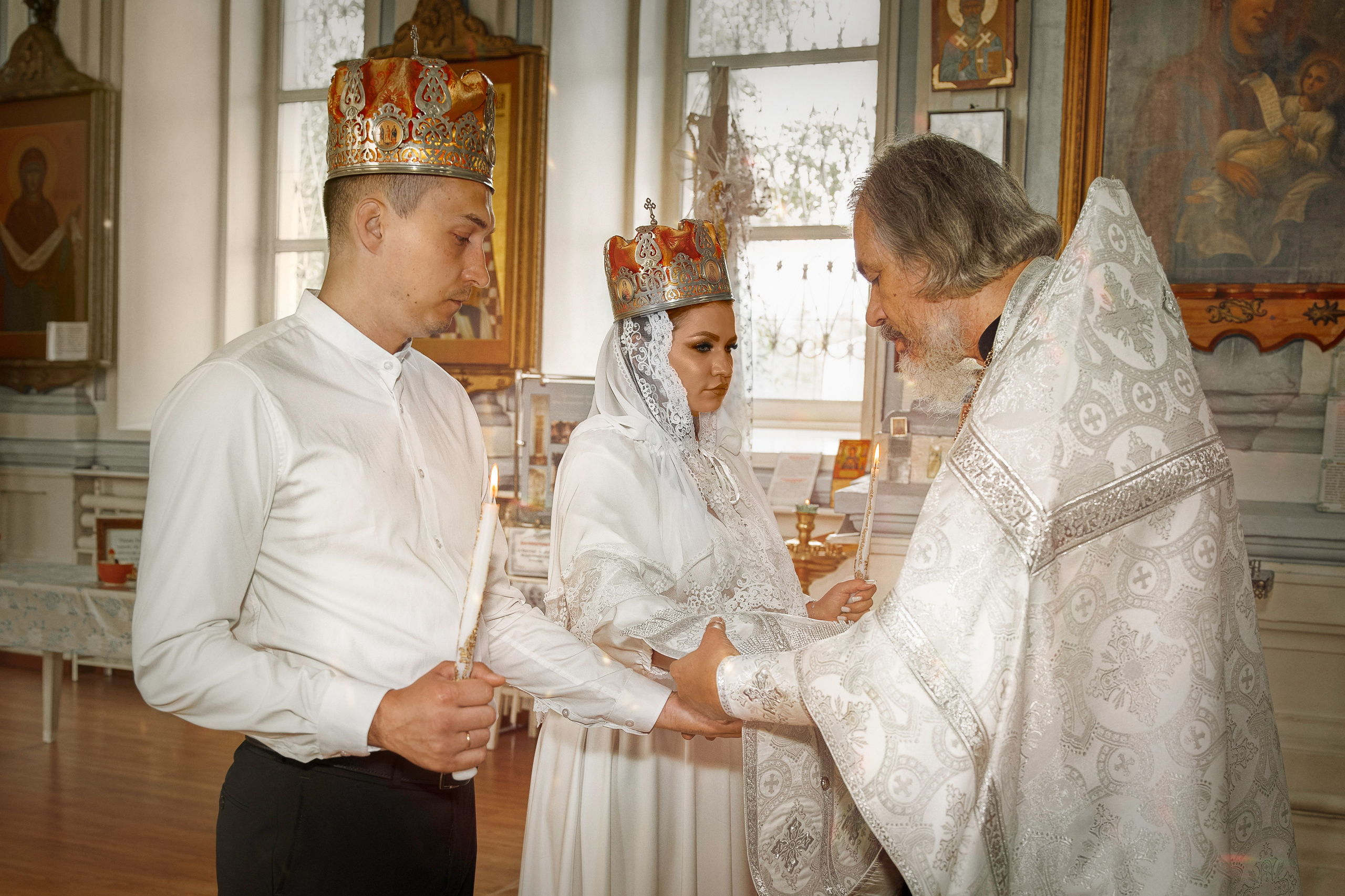 ВЕНЧАНИЕ. AI-креатор и фотограф Елена Агапитова