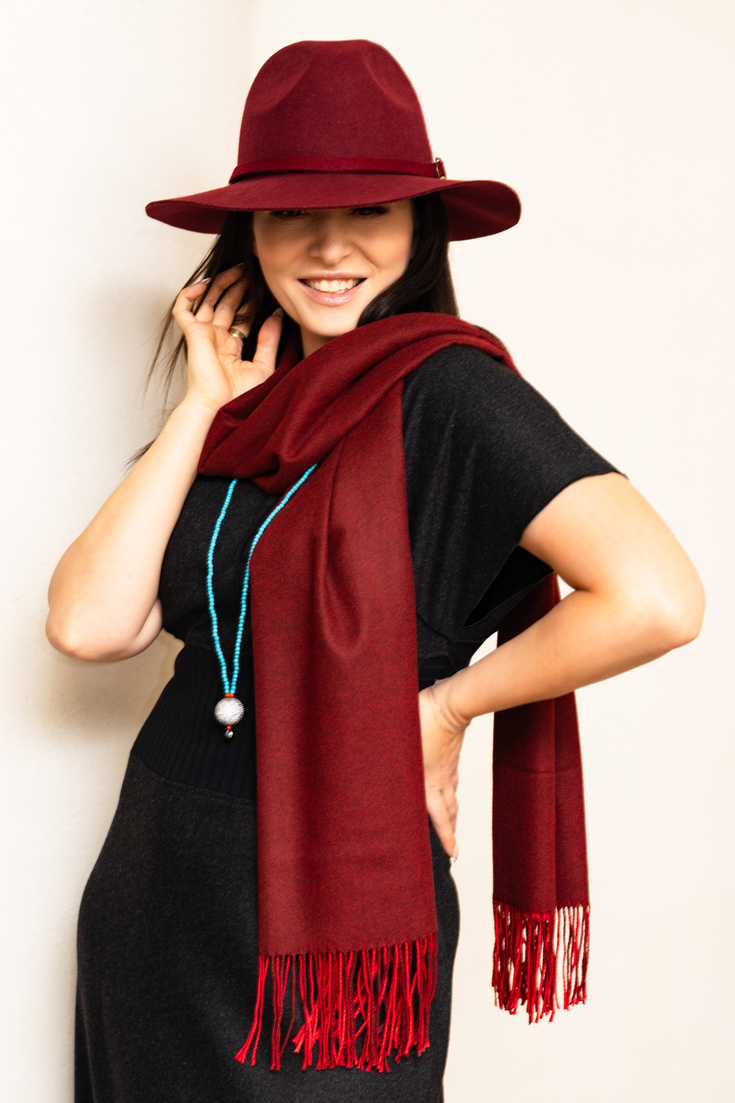 Портретная фотосессия в Алматы — индивидуальный портрет в студии. Фотограф Алматы