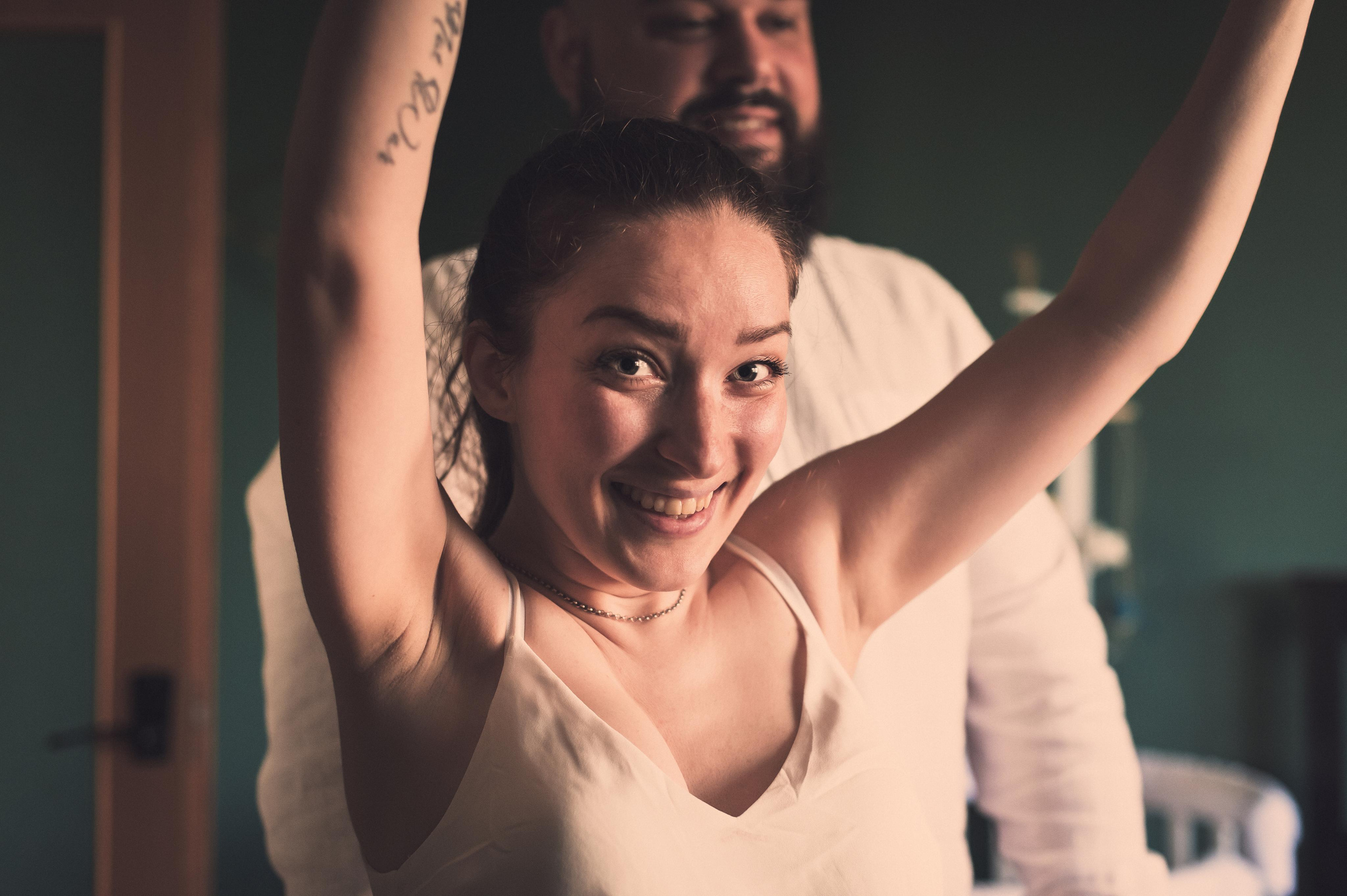 Домашняя фотосессия с зелёными стенами. Семейный фотограф. Lifestyle. Москва. Анастасия Михайлова