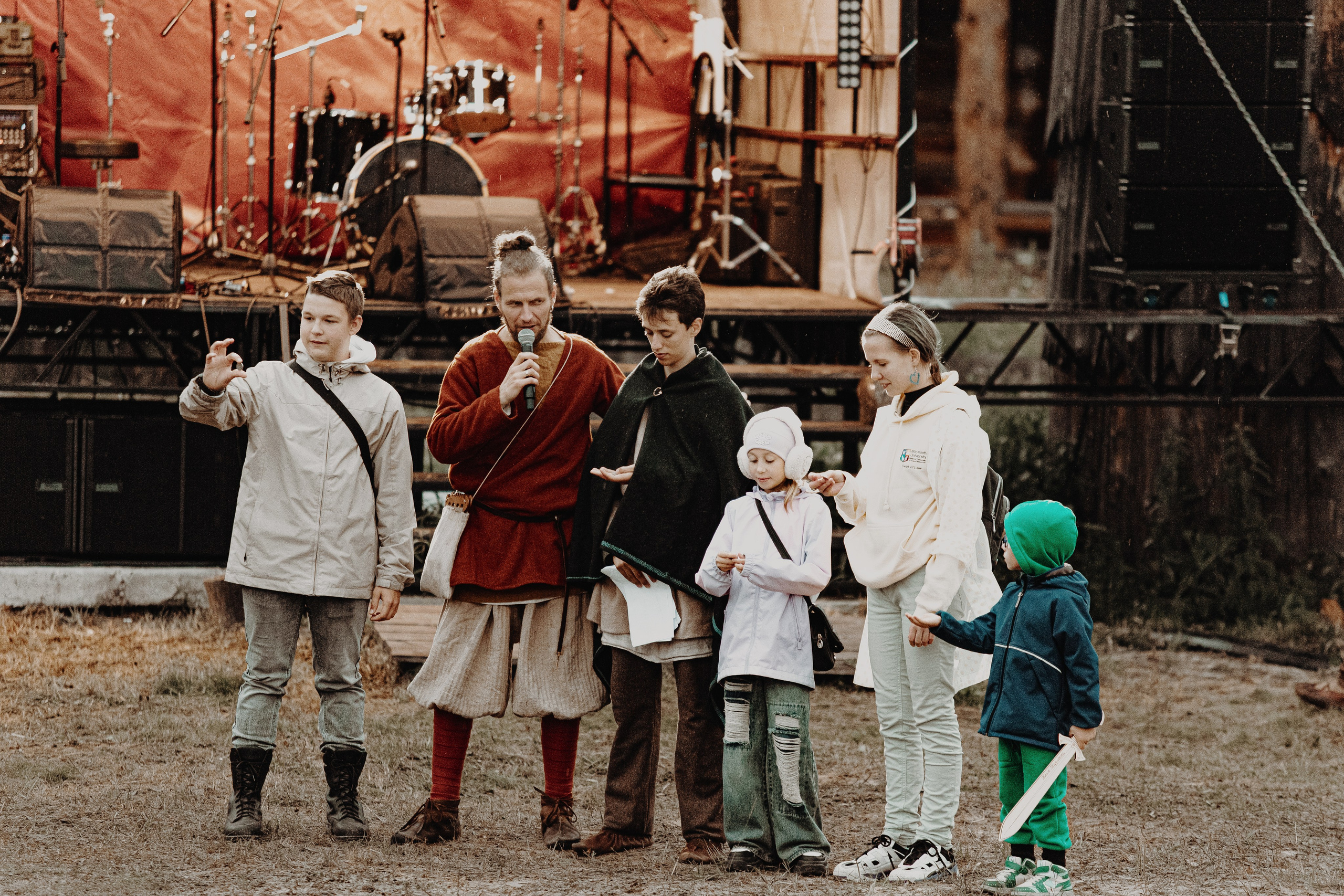 Фестиваль «Абалакское поле» XVI. Арт-фотограф Крис Л. в Тобольске: портрет, семейные, свадьбы