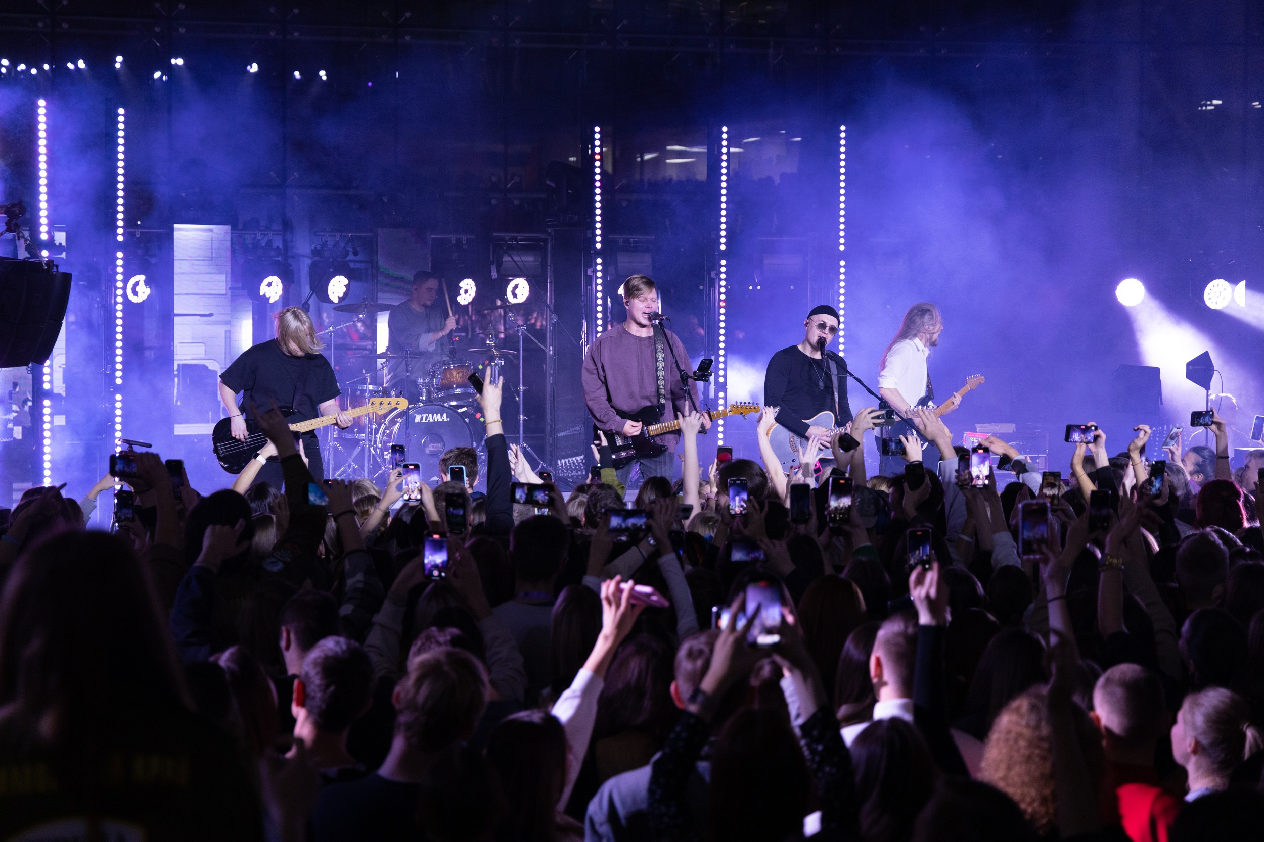 Концерт группы Комната культуры в ДВФУ. Олег Катакинов| Репортажный фотограф в городе у моря (Владивосток)