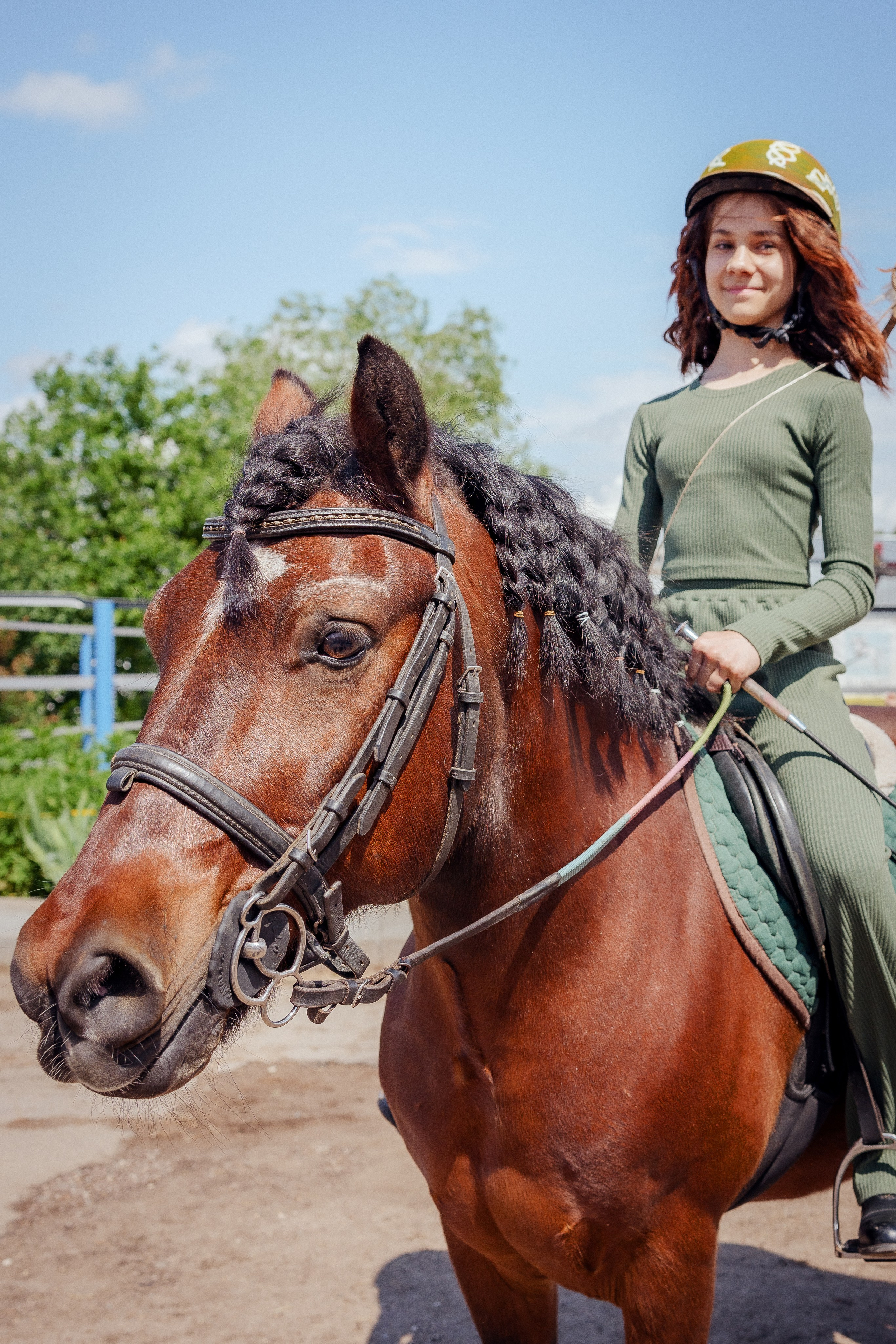 Конный клуб Горки. Портретный и семейный фотограф в Москве/Видное