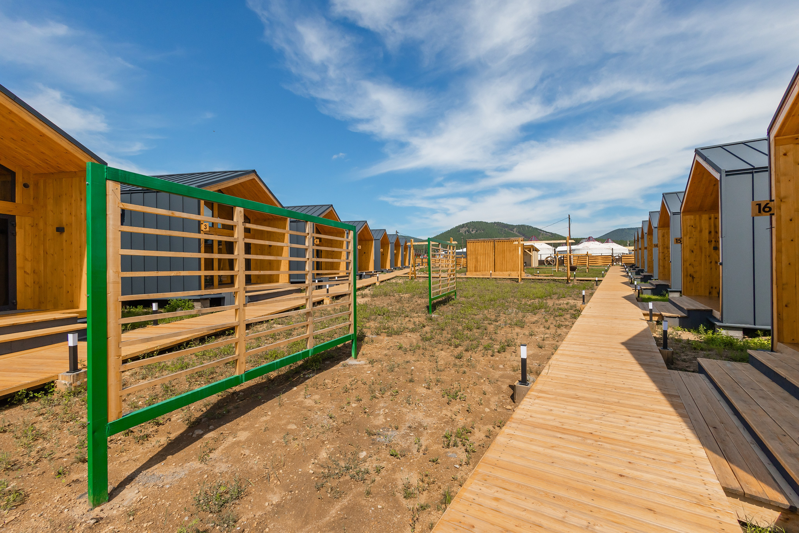 Номадик. Фотограф и видеограф в Улан-Удэ: Аюна Габагуева и Артём Шаханов