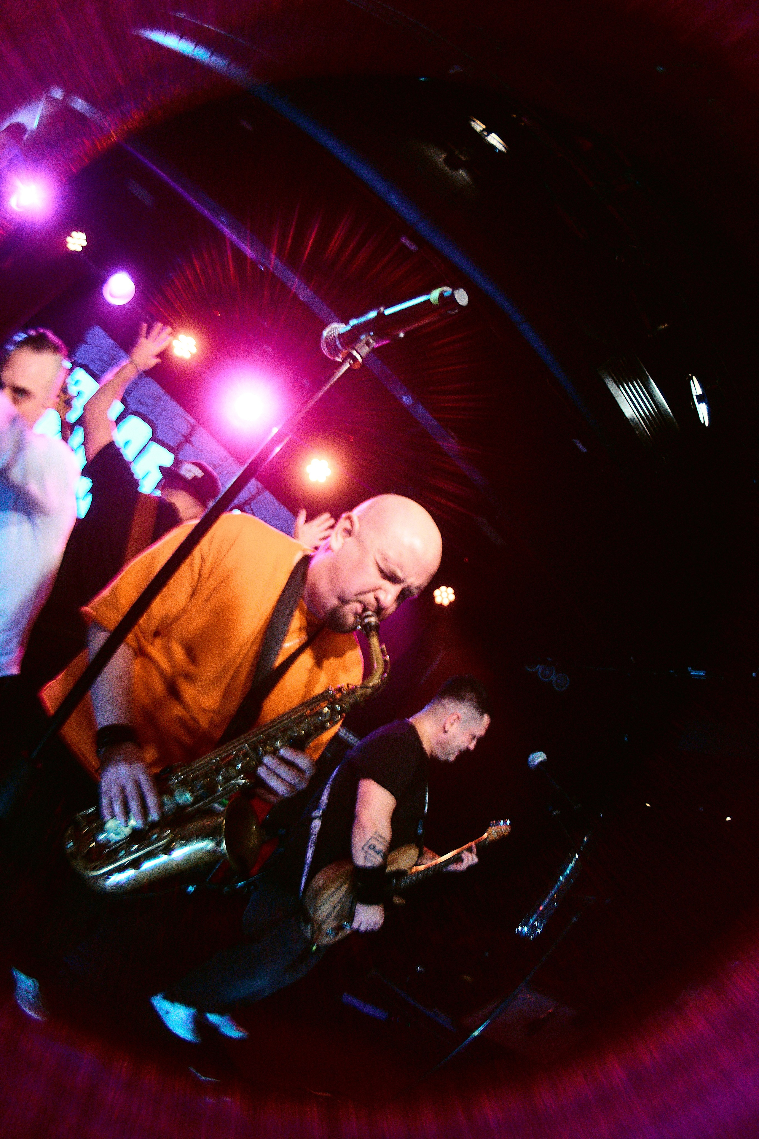 ТАБАСКО БЭНД — 16 ТОНН. Фотография для артистов