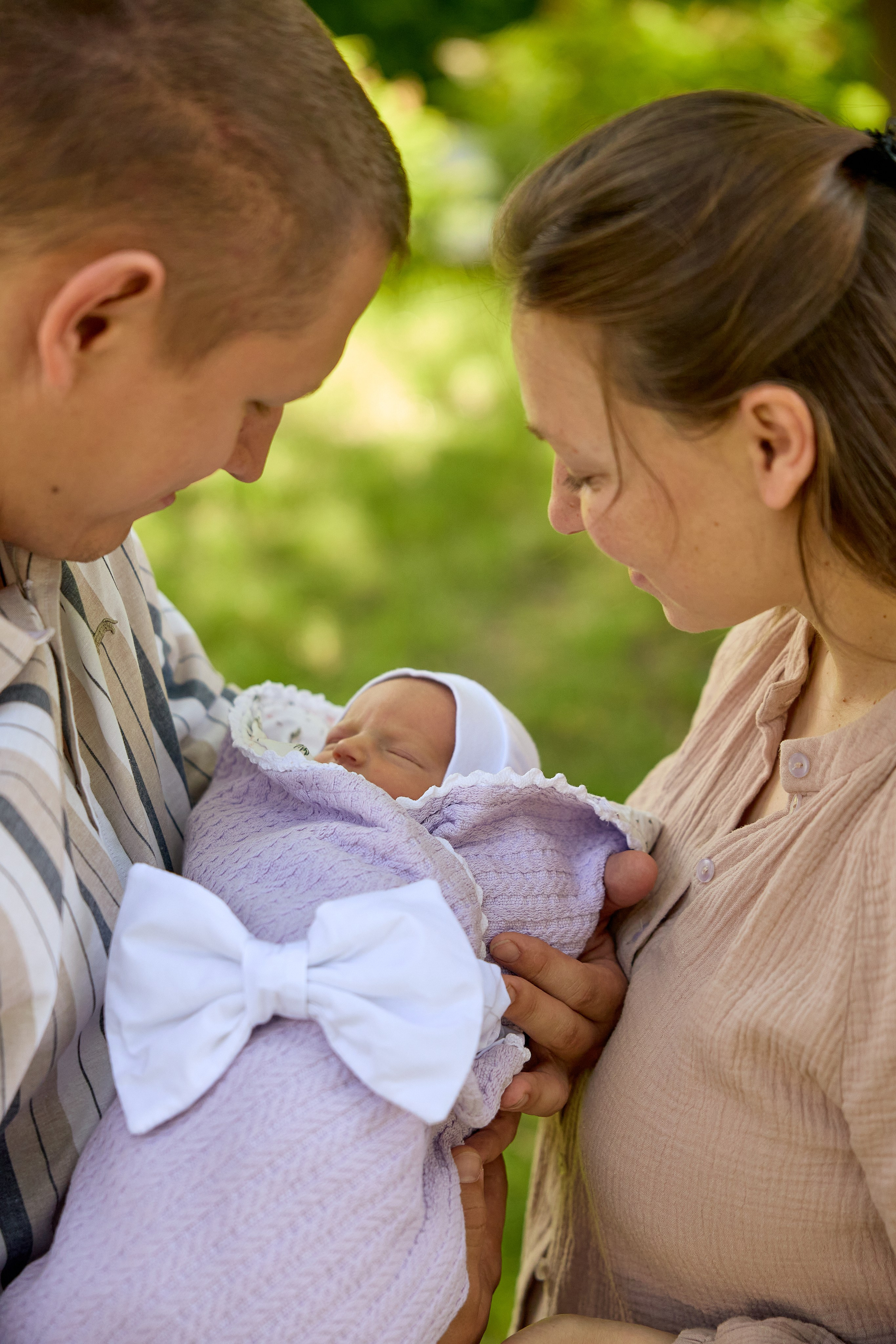 Выписка из роддома. Предметный и репортажный фотограф Алексей Кротов