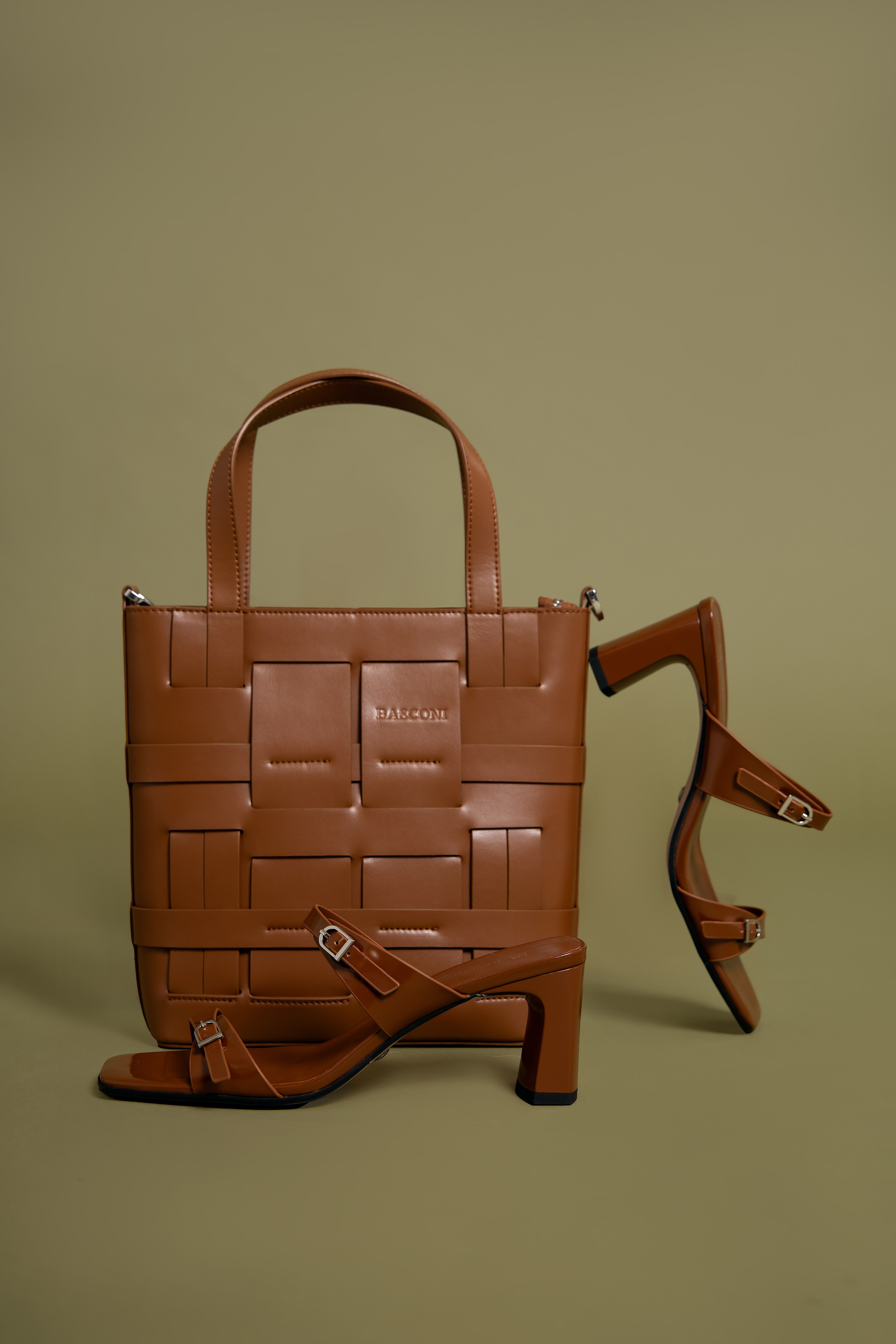 Цветной фон. Предметный фотограф Артём Йома