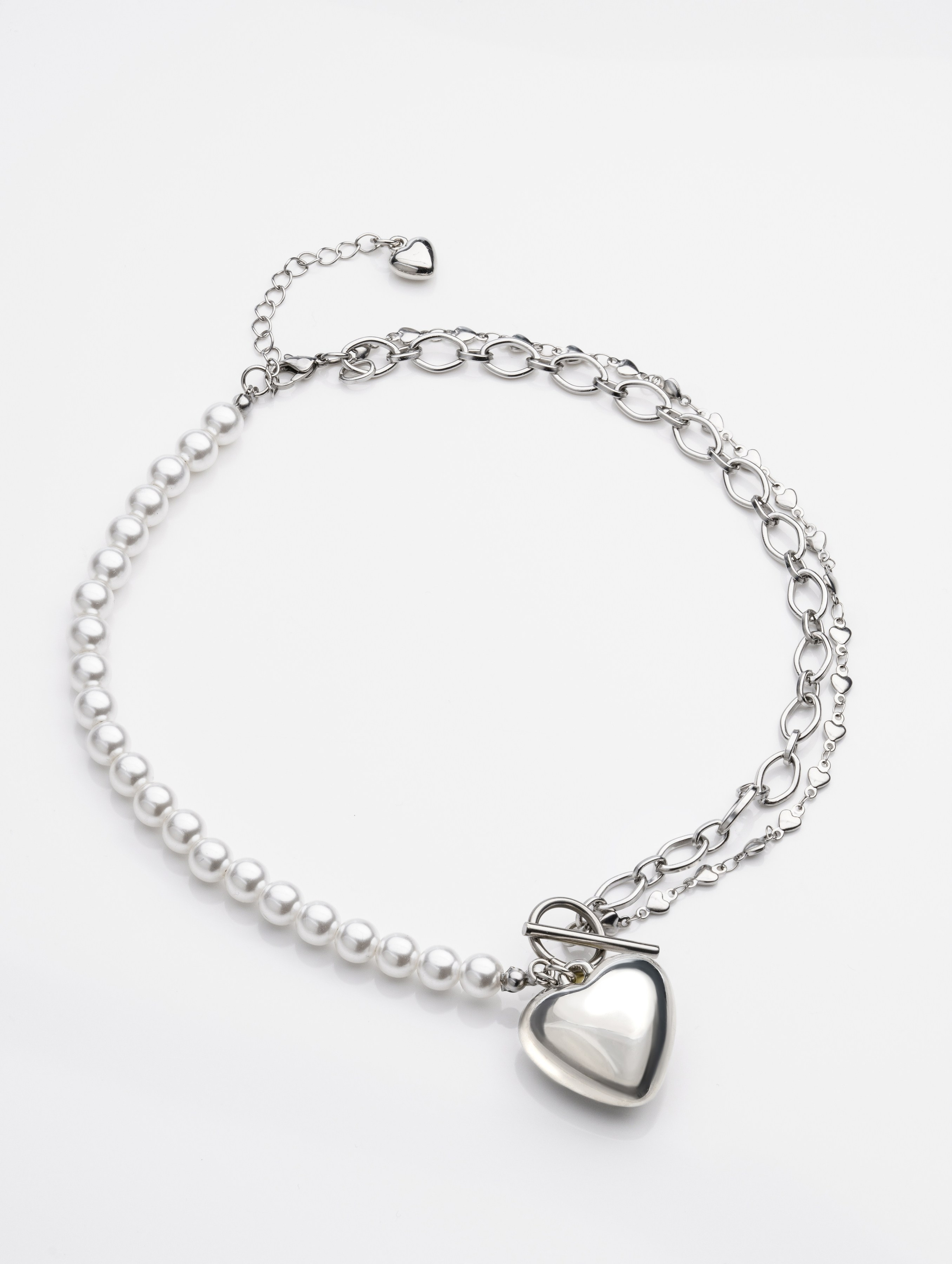 Украшения. KED Production — продакшн из СПб. Создаём фото, видео и контент, который помогает брендам и селлерам продавать больше