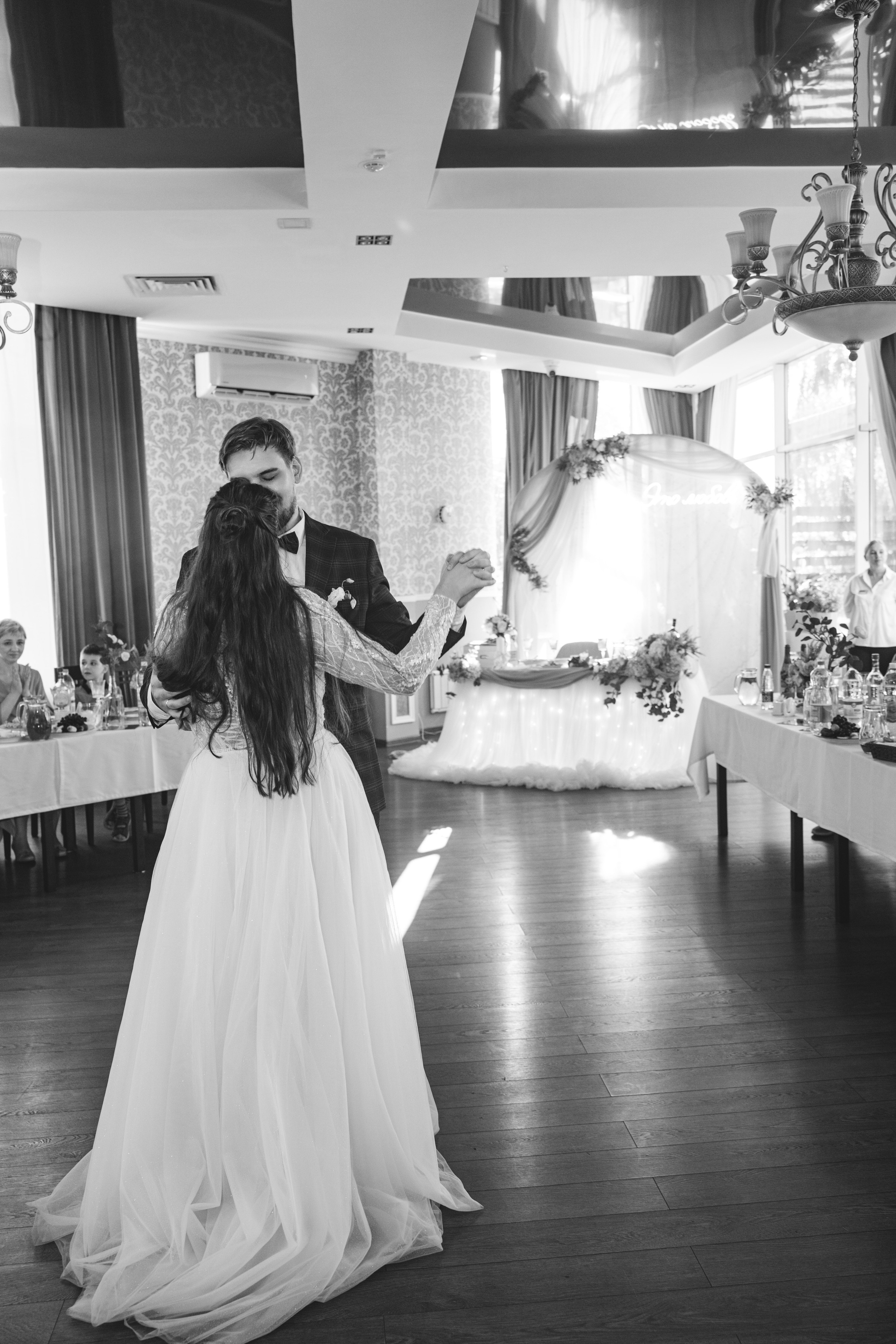 Леонид и Анастасия. Фотограф и видеограф Олег Игнатов | Свадьбы, Love Story, реклама и корпоративы — Красноярск