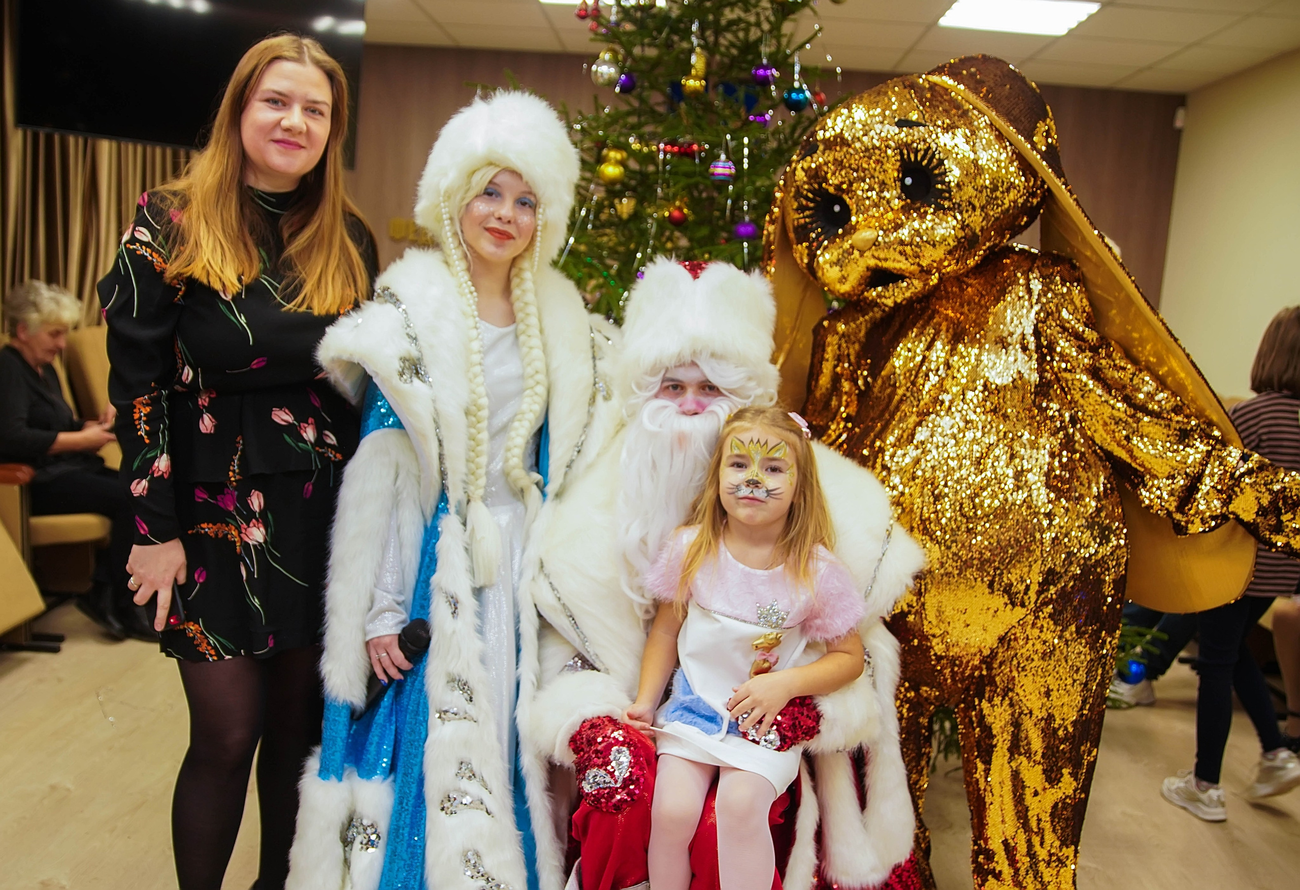 Елка НБД банк. Семейный и детский фотограф в Нижнем Новгороде
