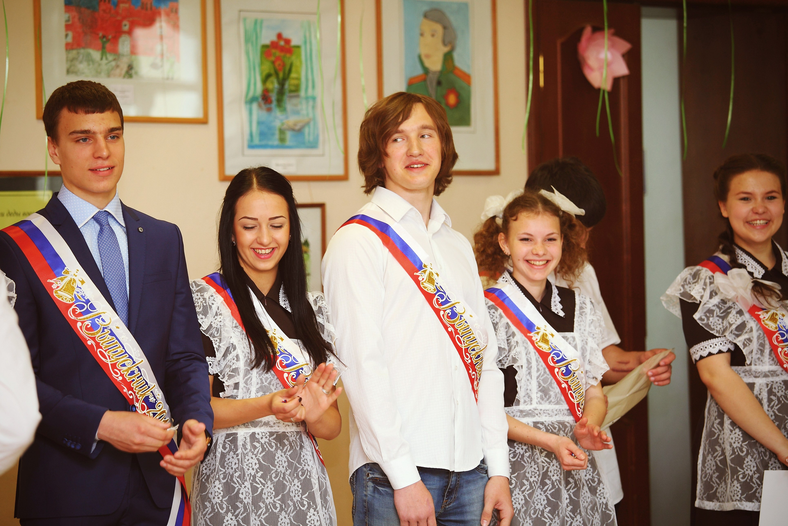 Портфолио фотографа на последний звонок. Свадебный и репортажный фотограф в Ярославле и Санкт-Петербурге Роман Микрюков