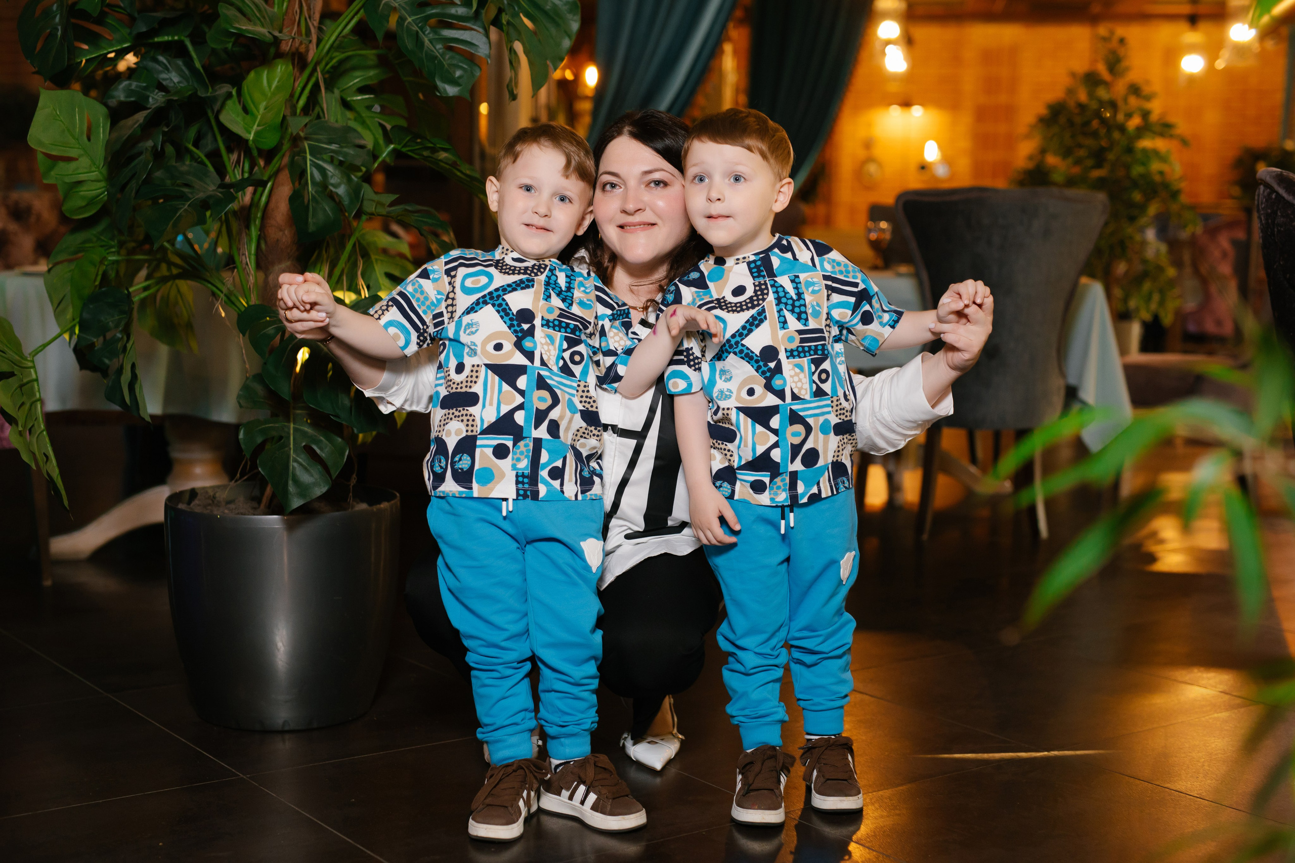 День рождения Роксаны, ресторан Лев Голицын