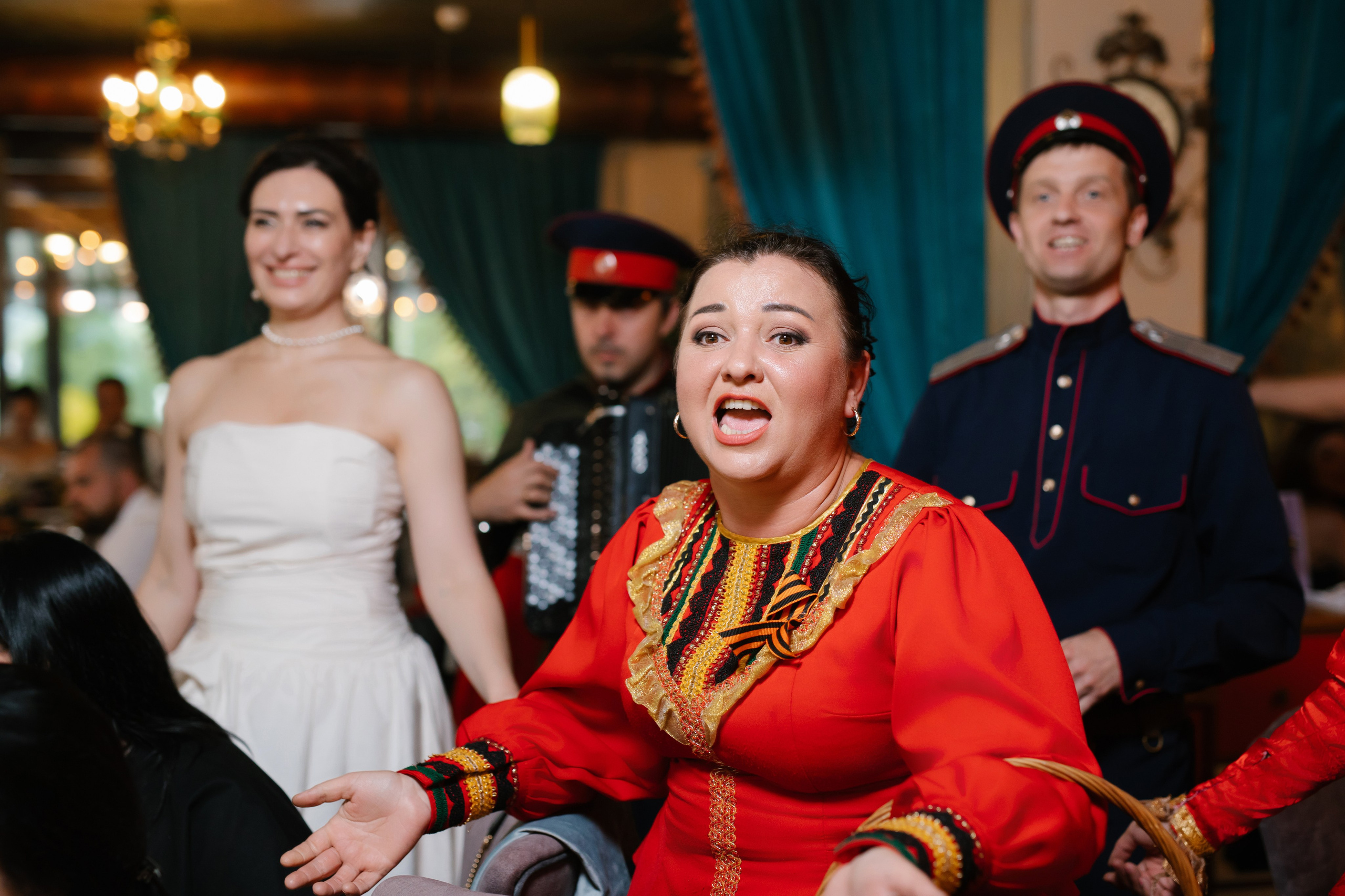 День рождения Ирины, ресторан Лев Голицын