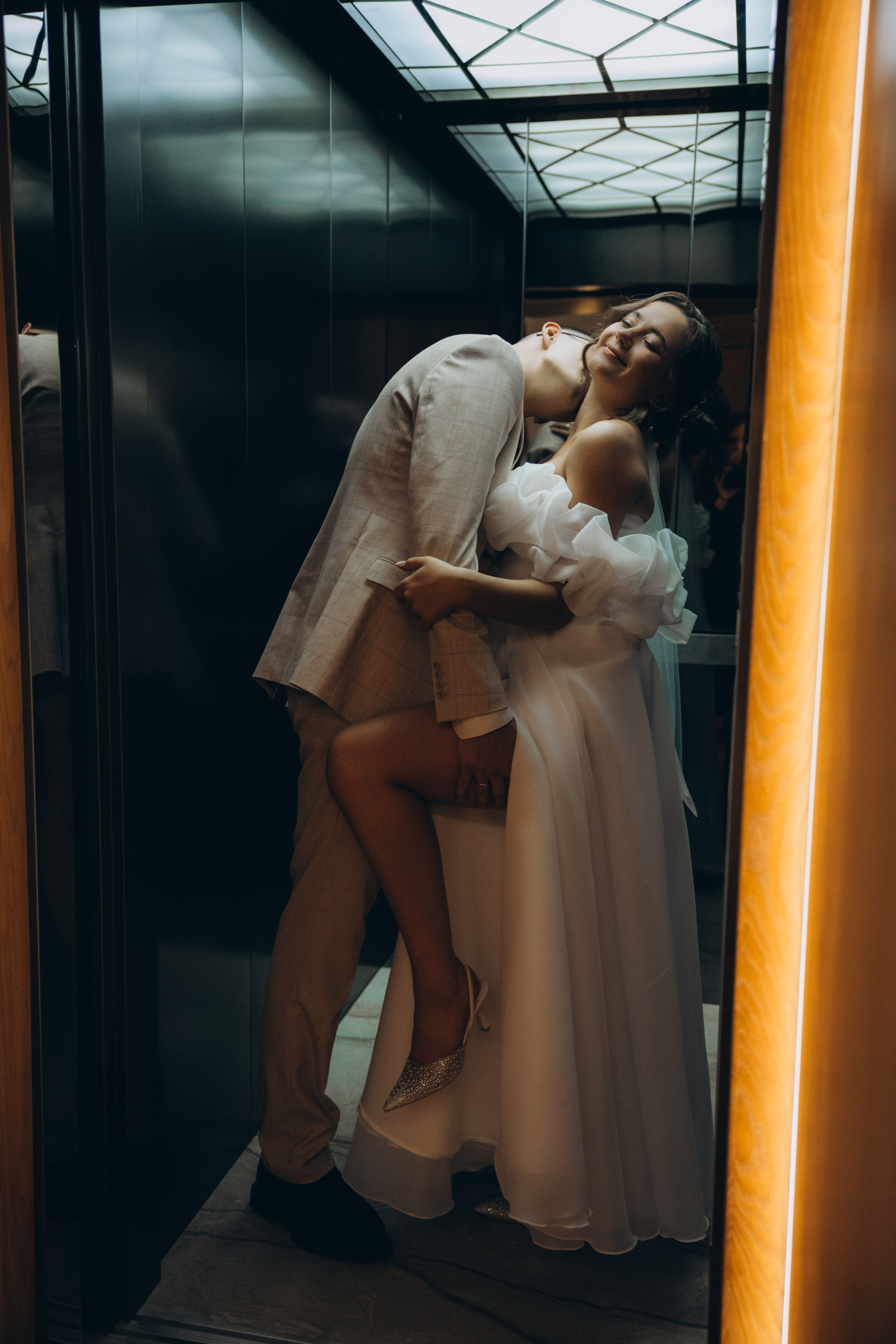 Алексей & Вероника (Утро в отеле Пушкин). Свадебный, семейный фотограф в Иркутске Светлана Макаричева