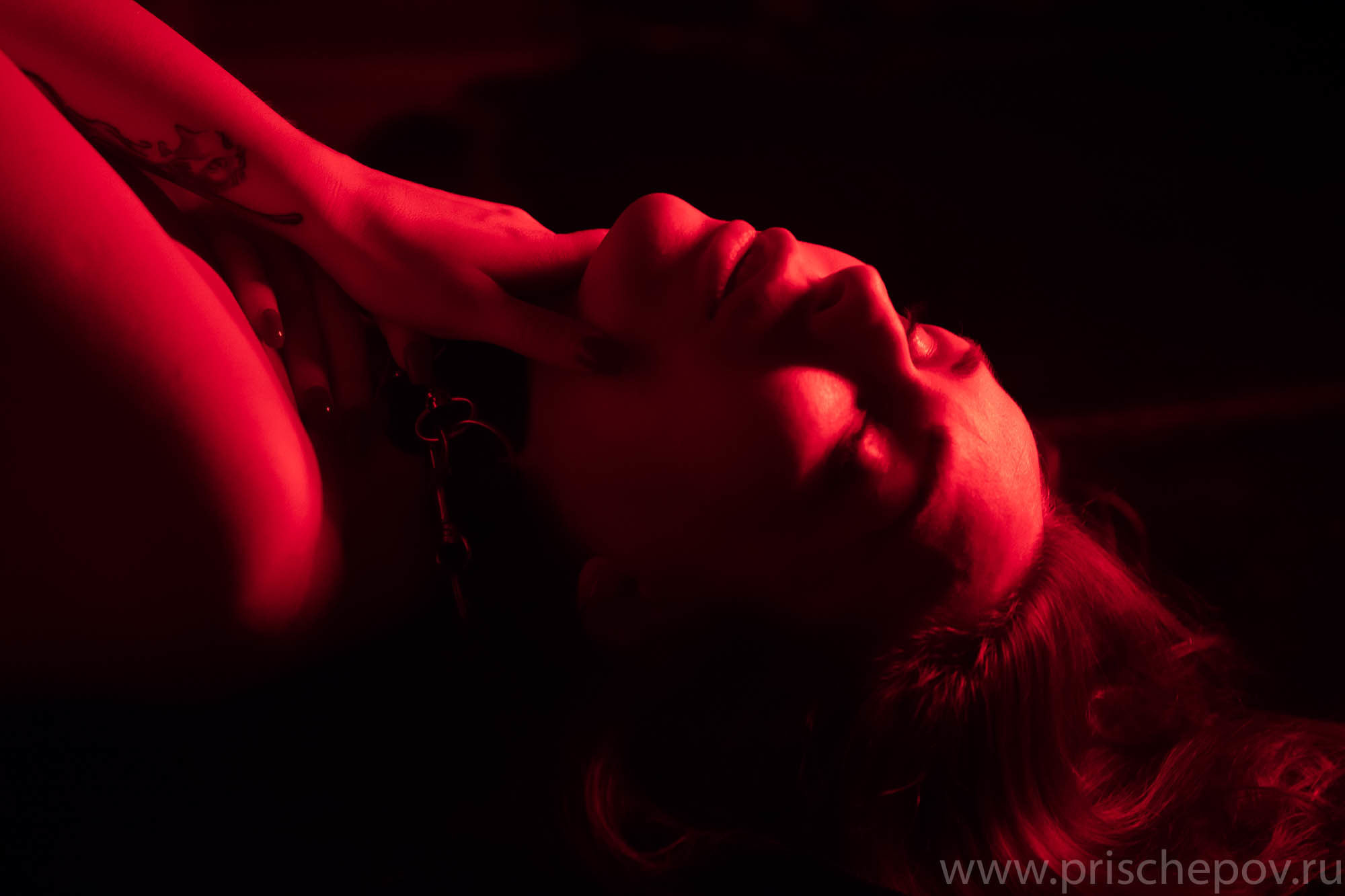 In red. Александр Прищепов - фотограф, режиссёр, продюсер