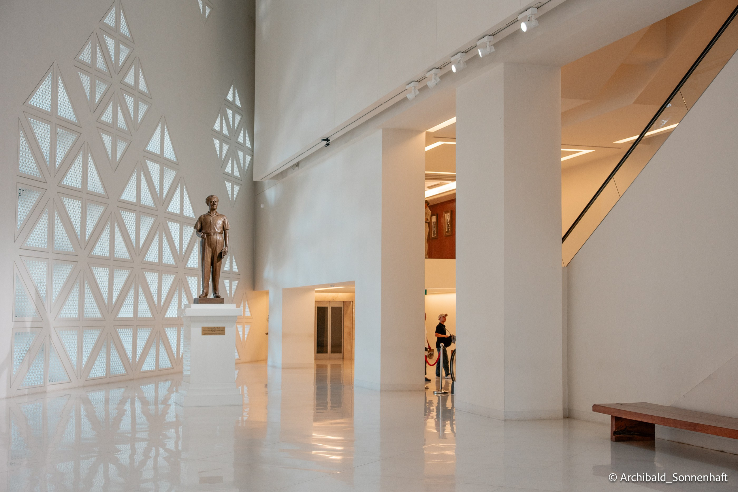 Couple of days in Thai. Photographer in Guangzhou, China. Archibald Sonnenhaft