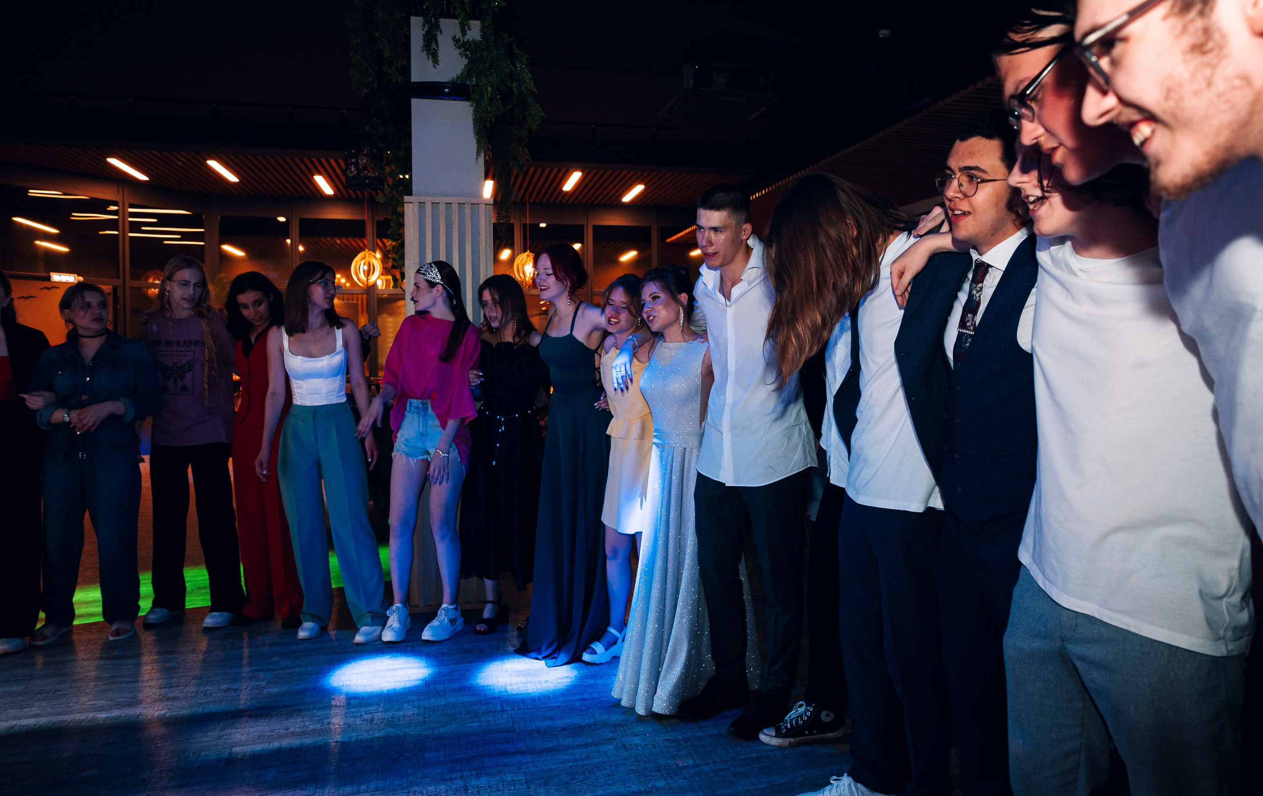 Выпускной (Калуга). Кавер-группа «Те-самые» на свадьбу, корпоратив! В Туле, Москве, Калуге